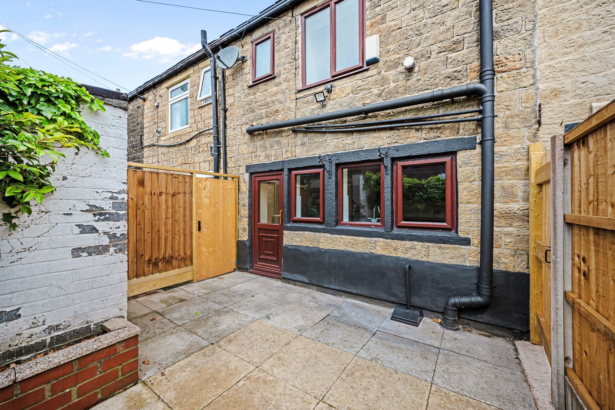 2 bed terraced house for sale in Thicketford Road, Bolton  - Property Image 4