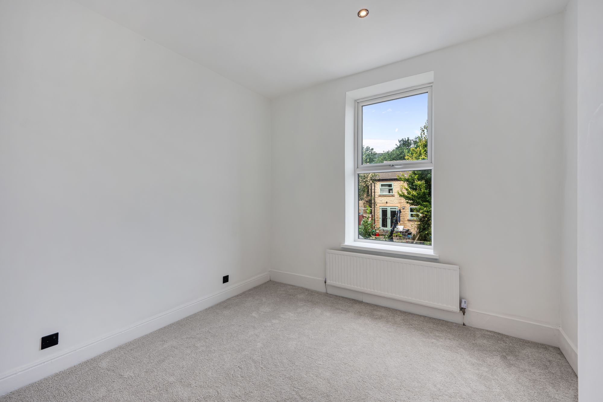 4 bed terraced house for sale in Shilton Street, Bury 12