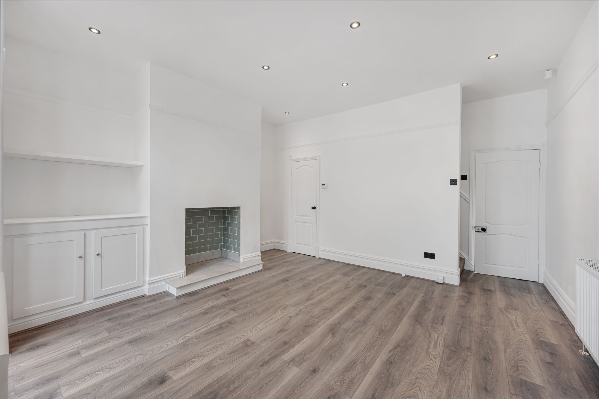 4 bed terraced house for sale in Shilton Street, Bury 6