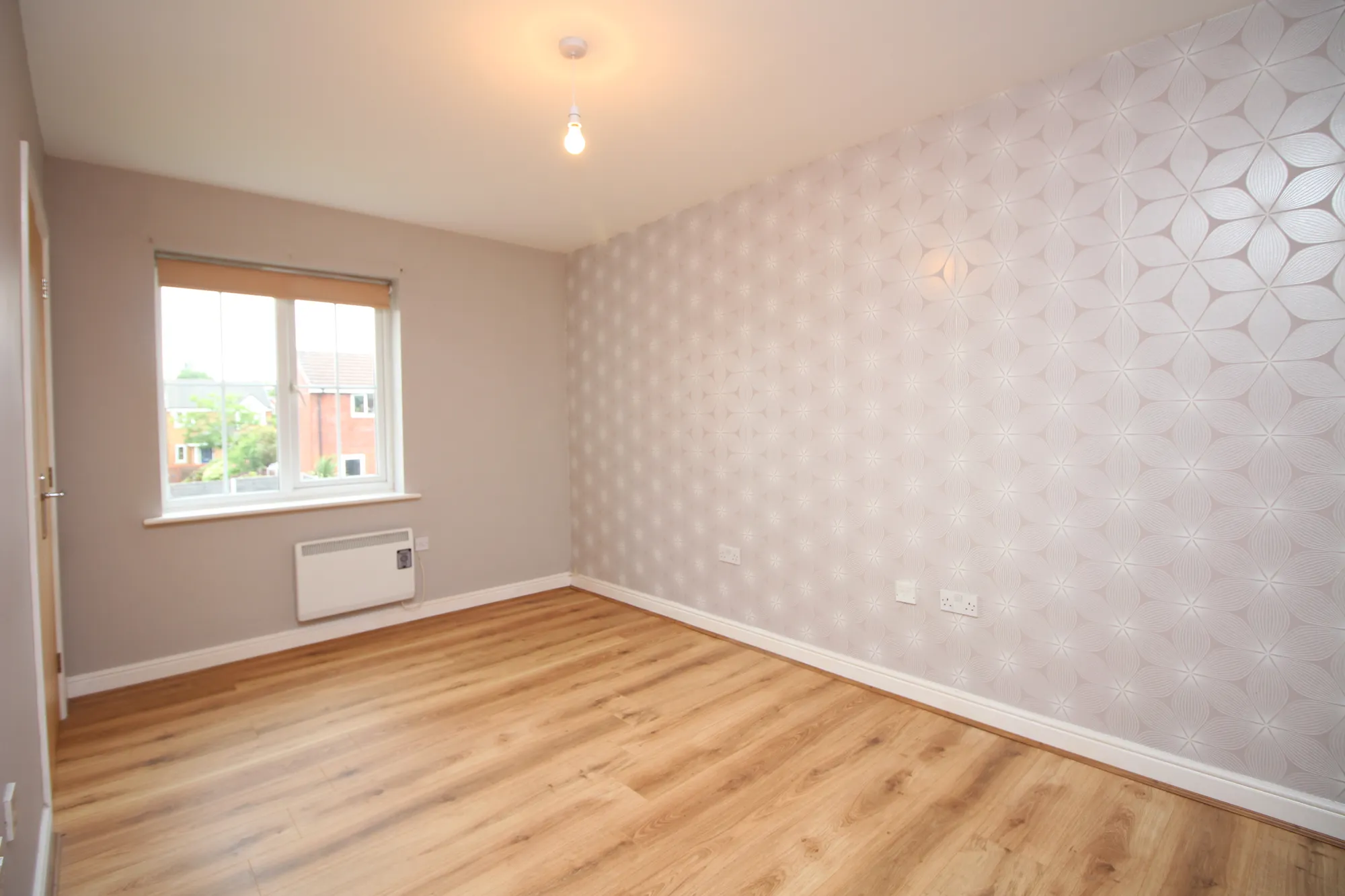 2 bed apartment to rent in Highcroft, Bolton  - Property Image 7