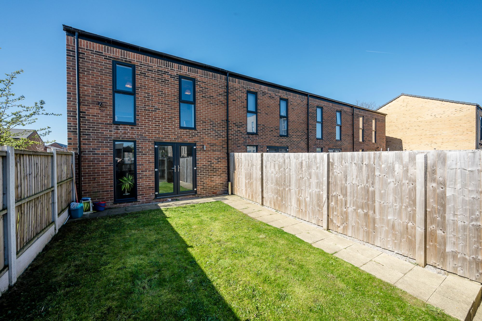 3 bed terraced house to rent in Shergar Way, Salford  - Property Image 11