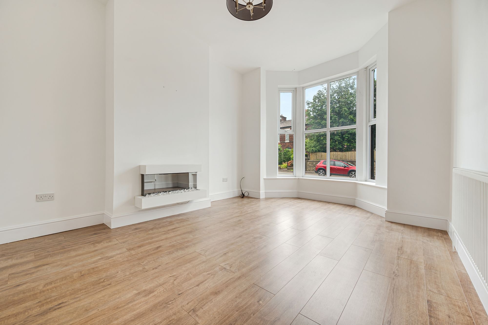 3 bed terraced house to rent in Tottington Road, Bury  - Property Image 2