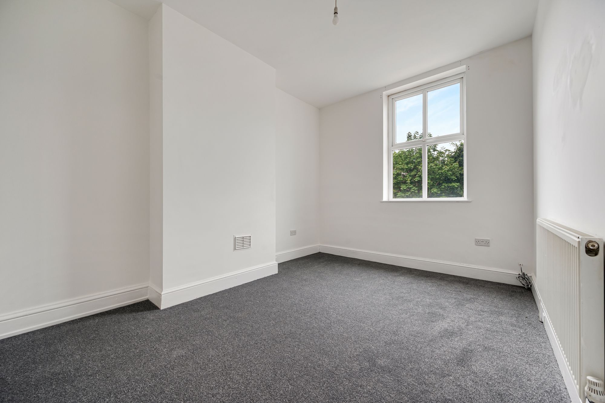 3 bed terraced house to rent in Tottington Road, Bury  - Property Image 13