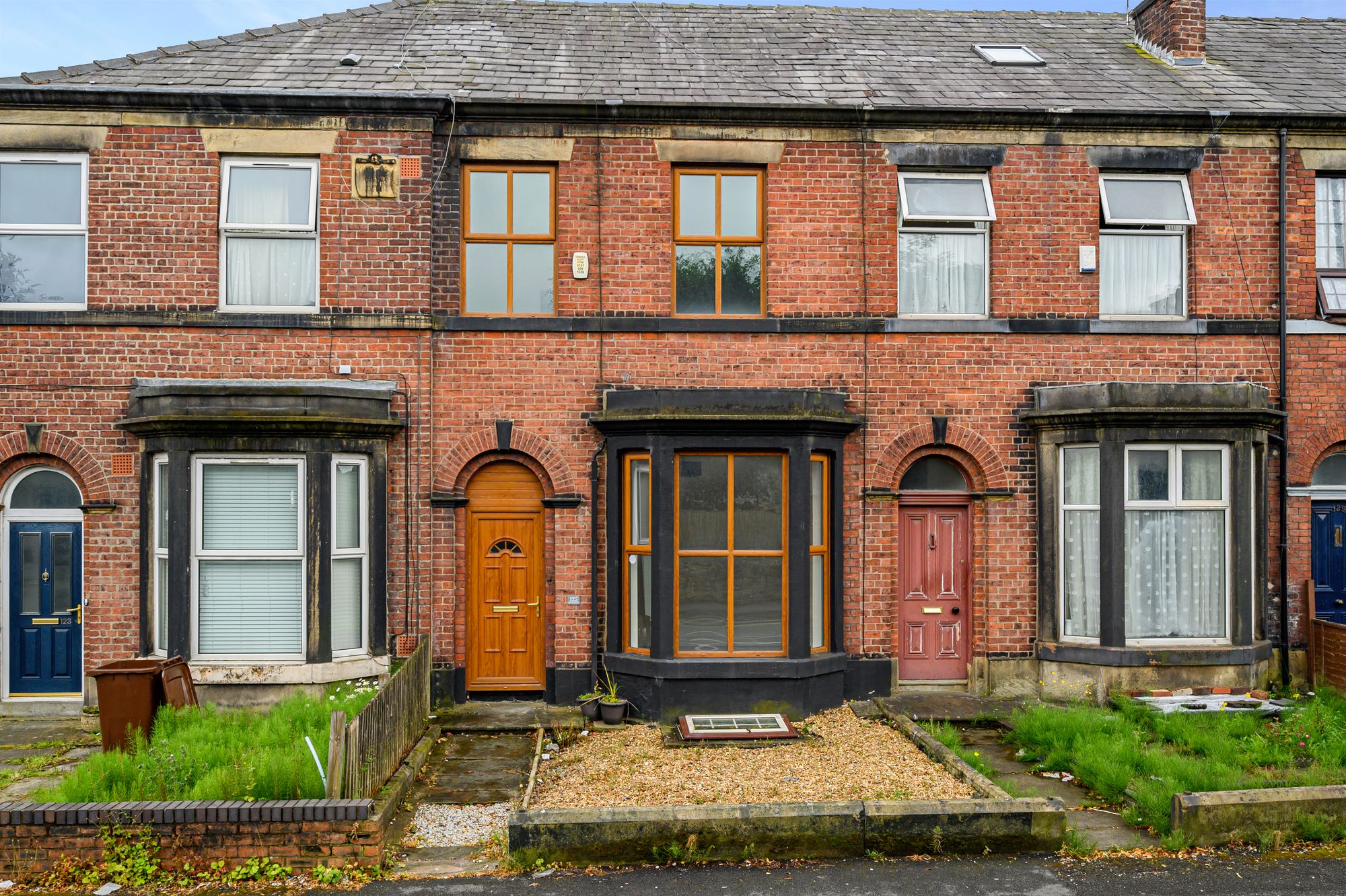 3 bed terraced house to rent in Tottington Road, Bury - Property Image 1
