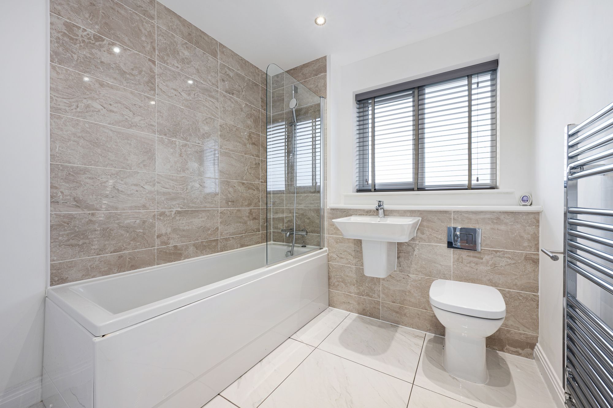 4 bed detached house to rent in Inveraray Avenue, Bolton 26