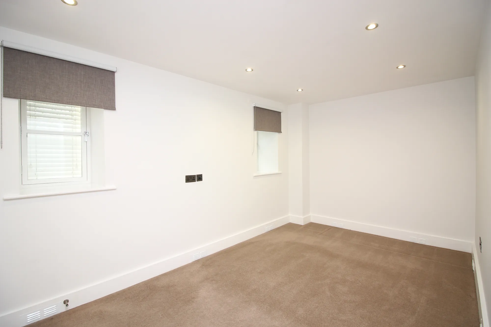 2 bed apartment to rent in Manchester Road, Bury  - Property Image 8