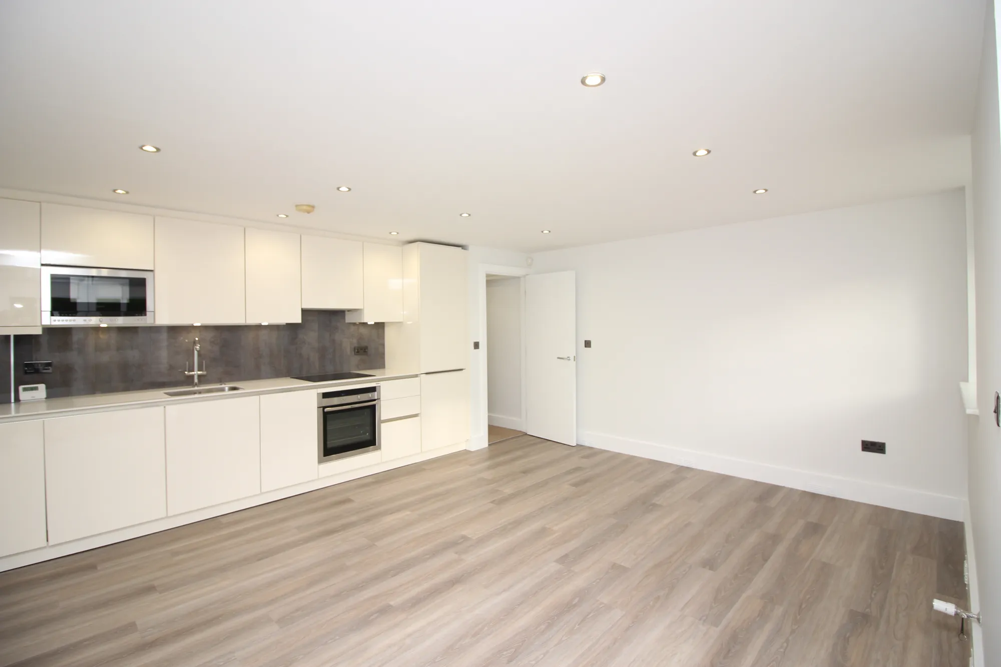 2 bed apartment to rent in Manchester Road, Bury  - Property Image 3