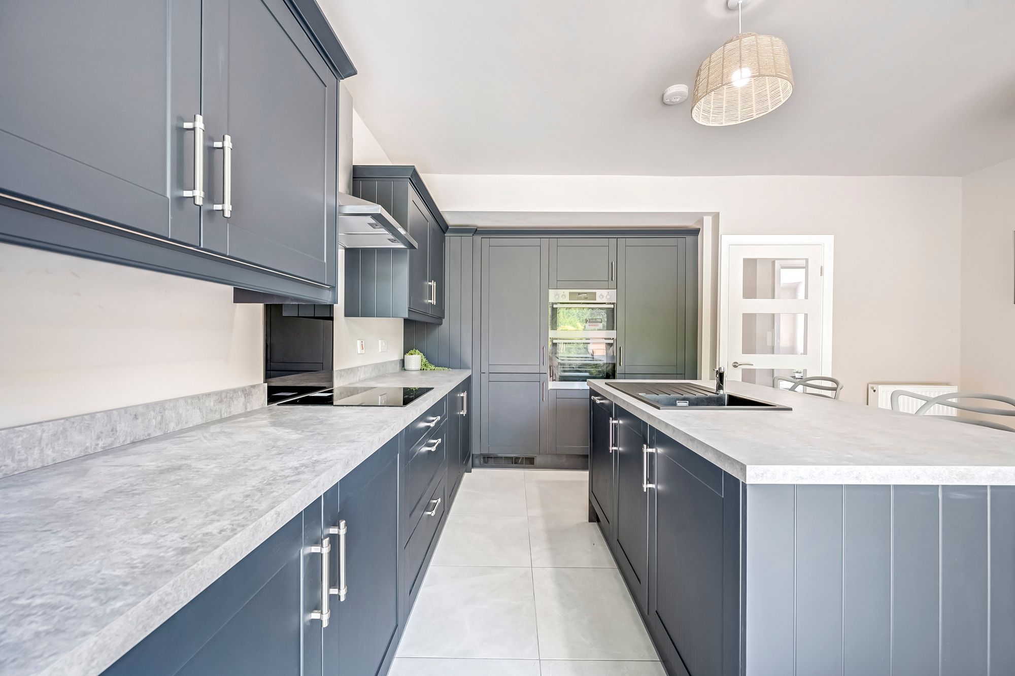 3 bed detached bungalow for sale in Brookside Walk, Manchester  - Property Image 8