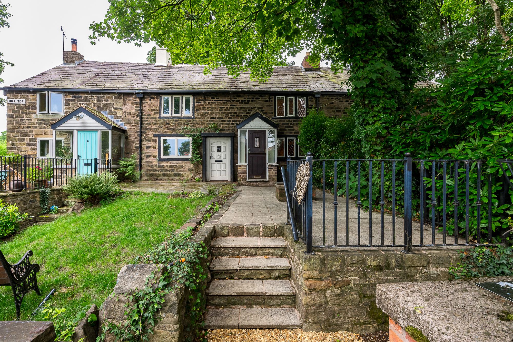 2 bed terraced house to rent in Hill Top, Bolton, BL1 