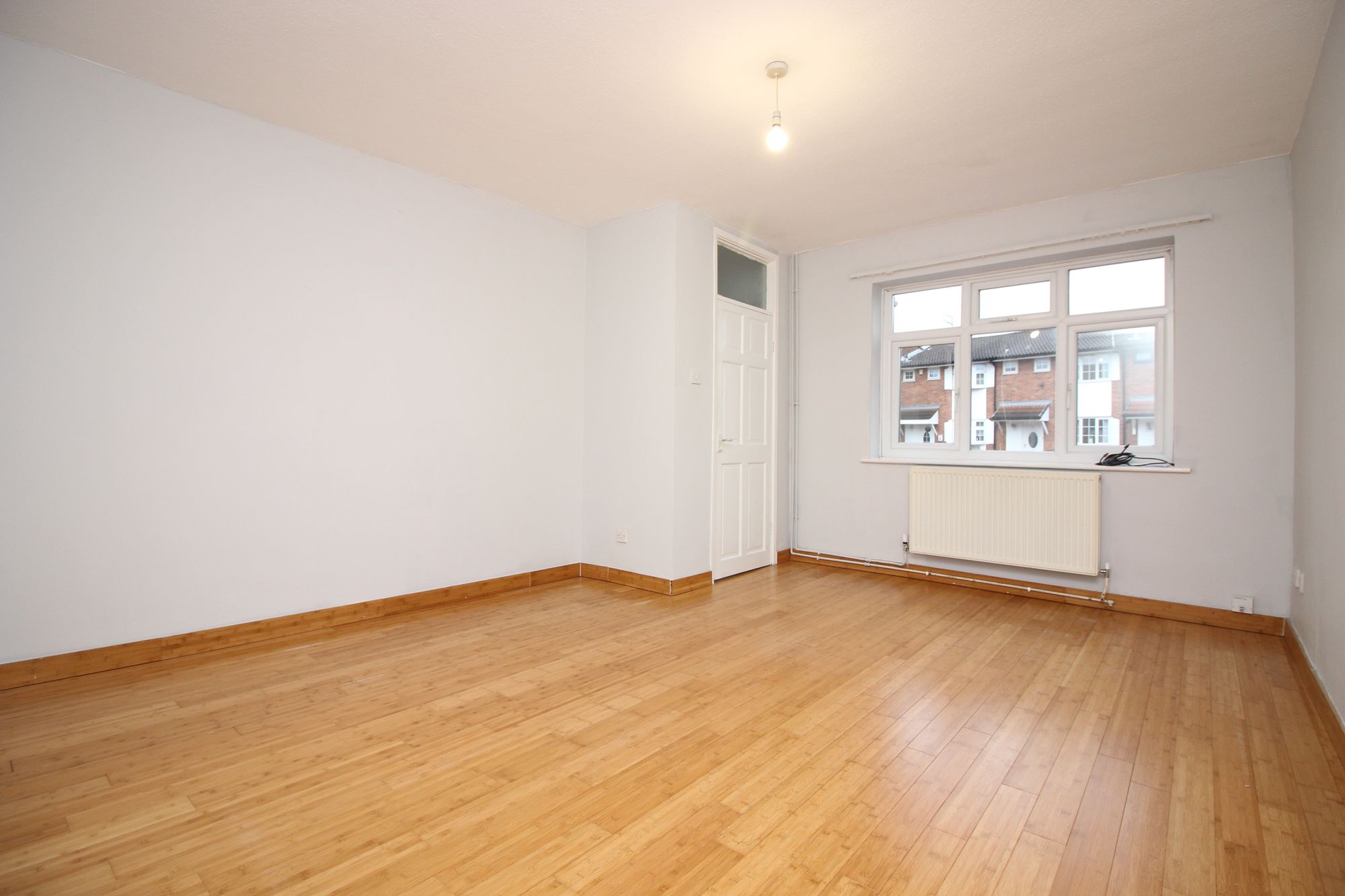 4 bed terraced house to rent in Farnborough Road, Manchester  - Property Image 2