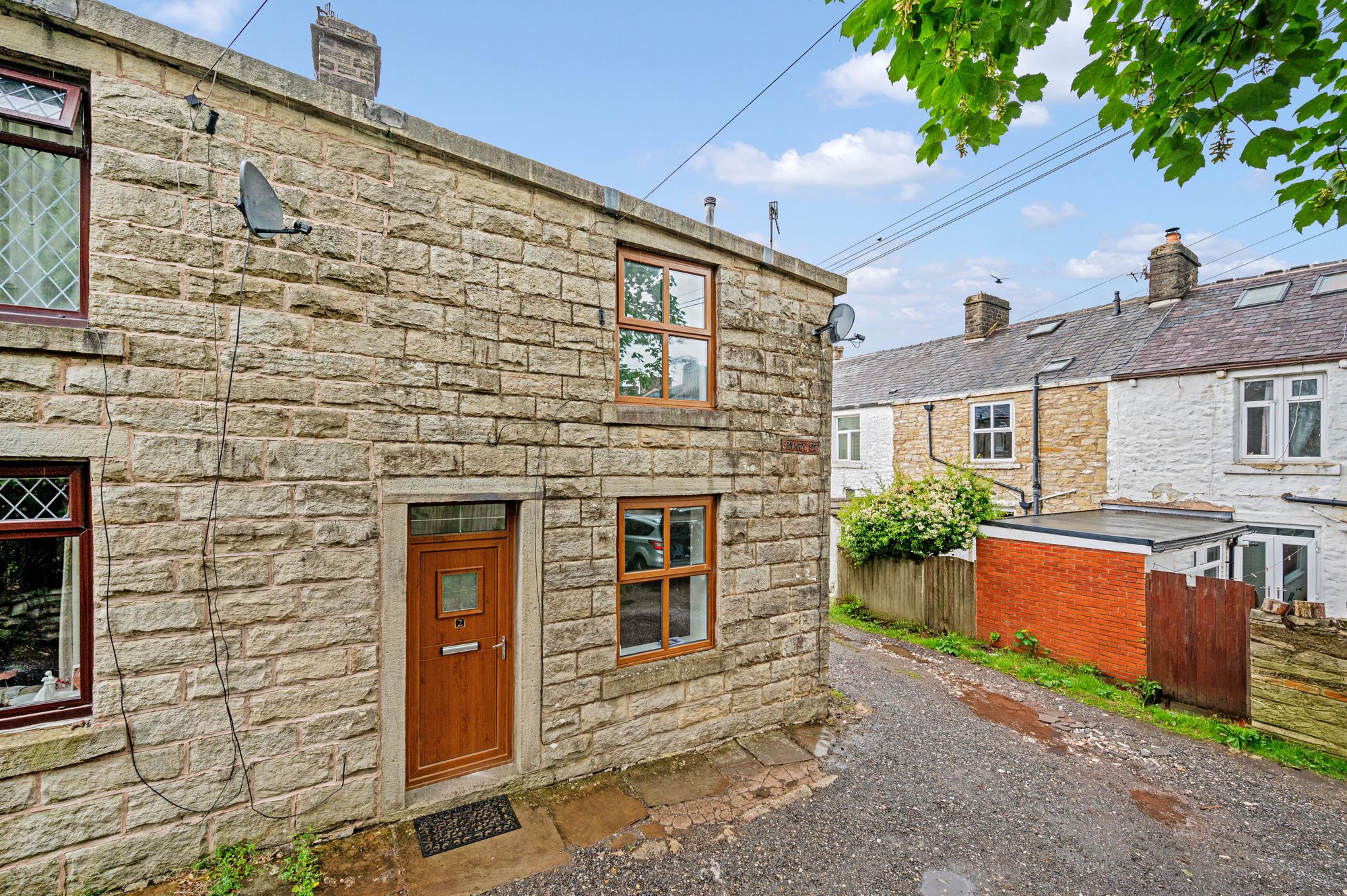 2 bed end of terrace house to rent in Mary Street, Bury  - Property Image 5
