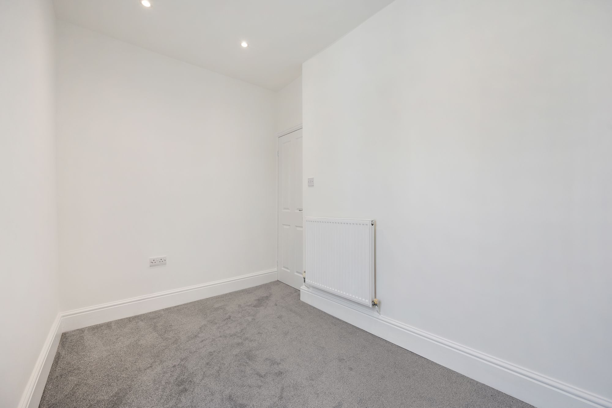 2 bed end of terrace house to rent in Mary Street, Bury  - Property Image 10