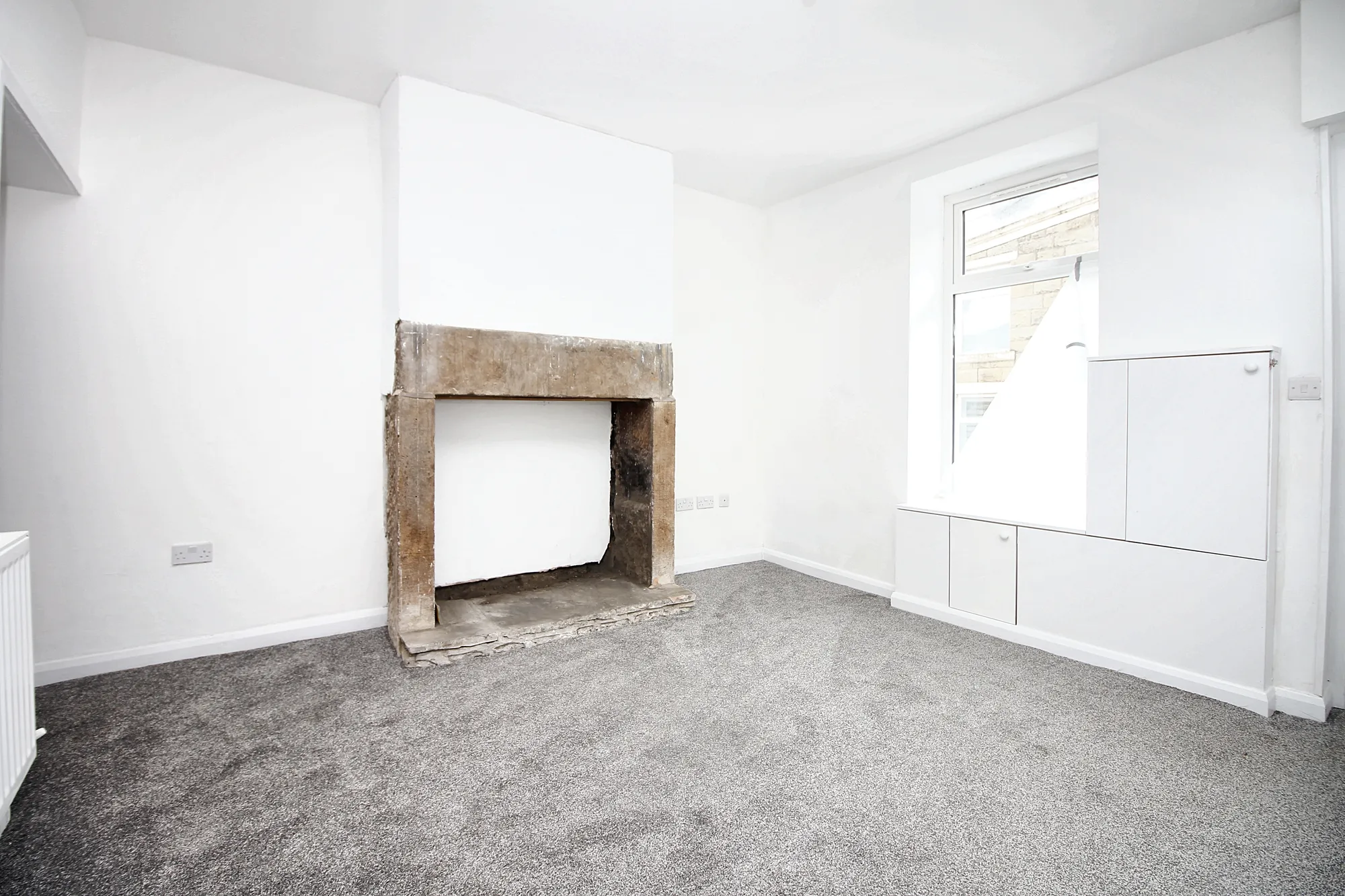 2 bed terraced house to rent in Cobden Street, Darwen  - Property Image 5