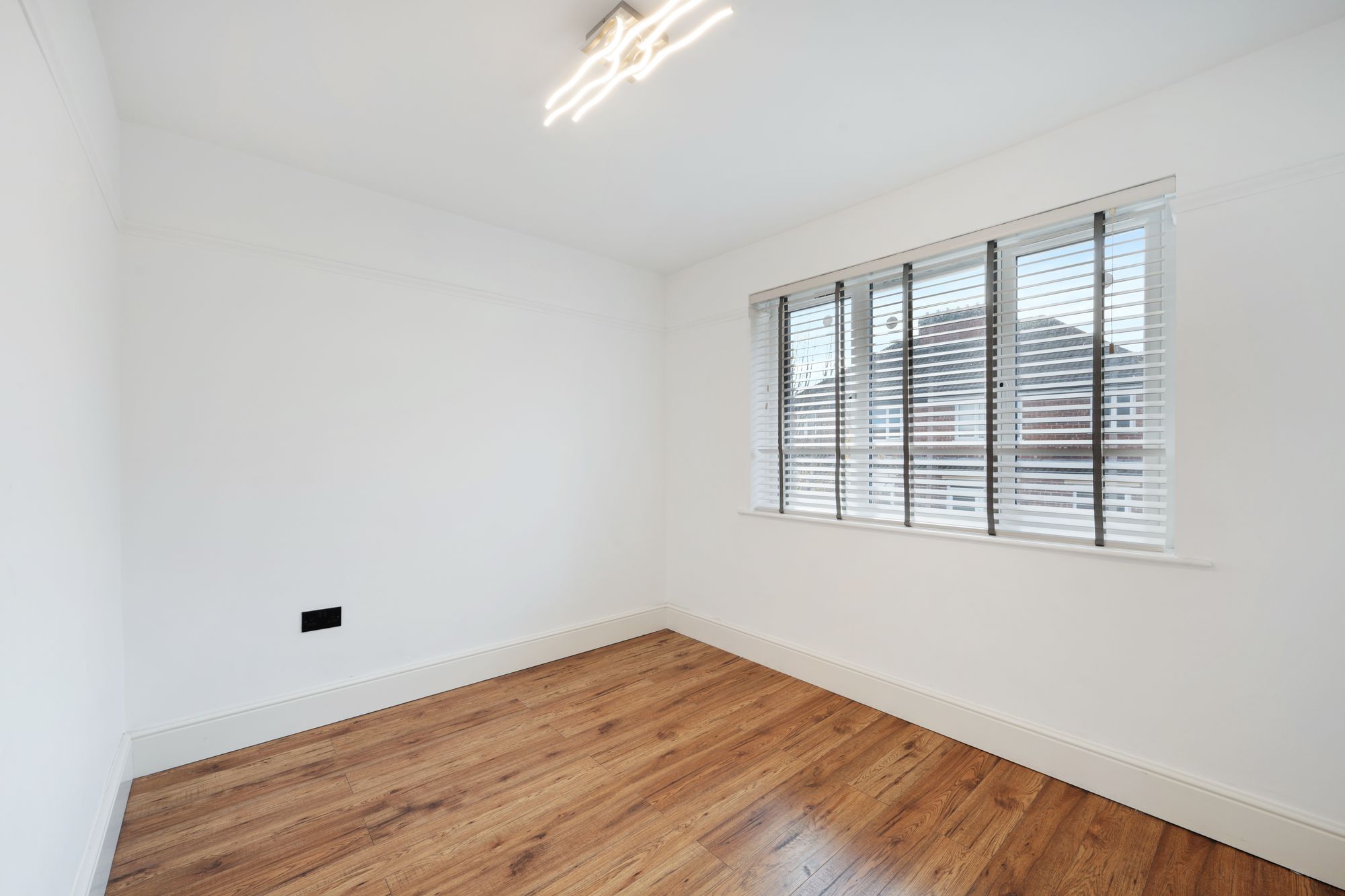 3 bed semi-detached house to rent in Parkville Road, Manchester 12