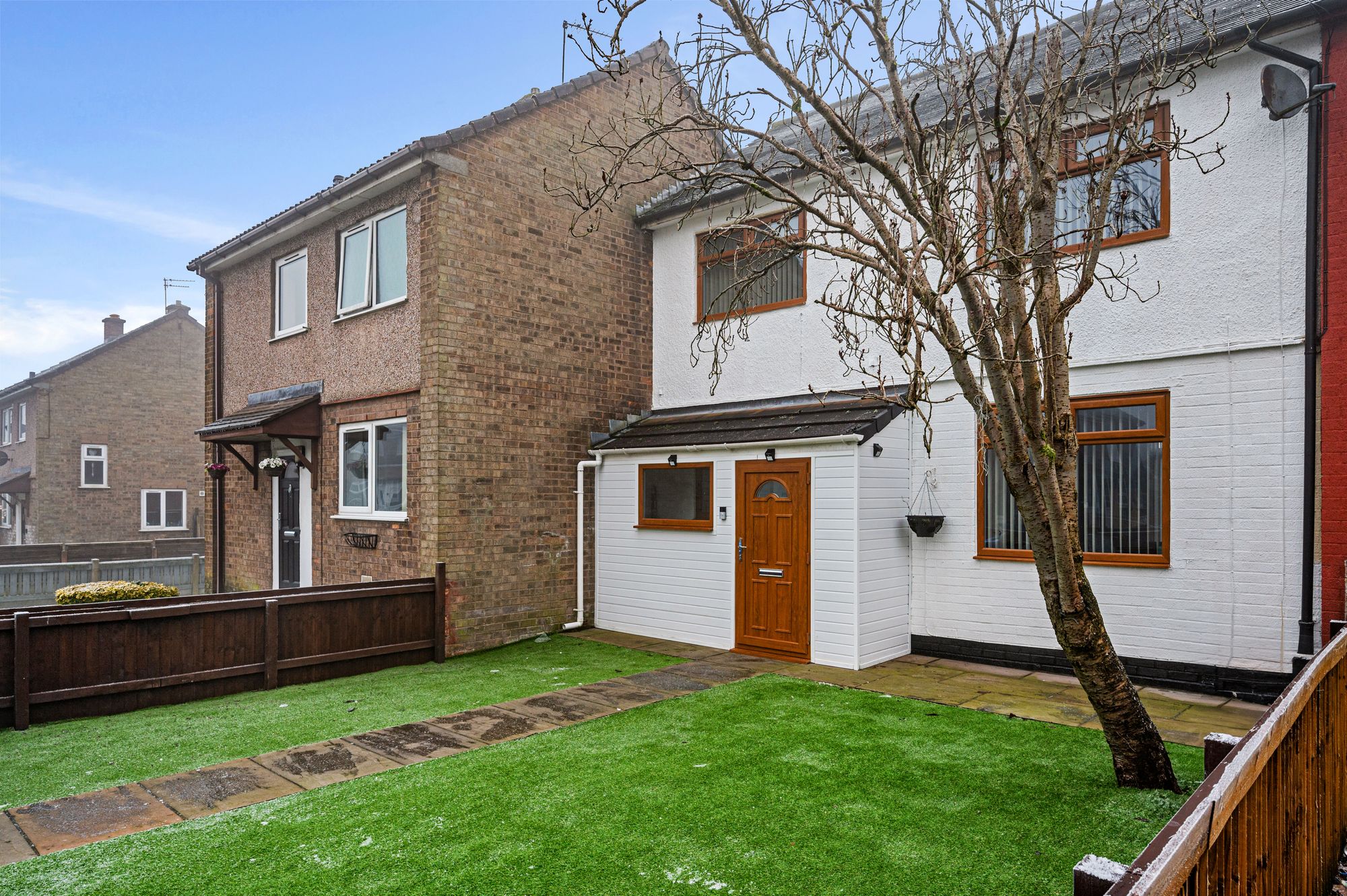 3 bed mid-terraced house to rent in Lochinver Grove, Heywood 18