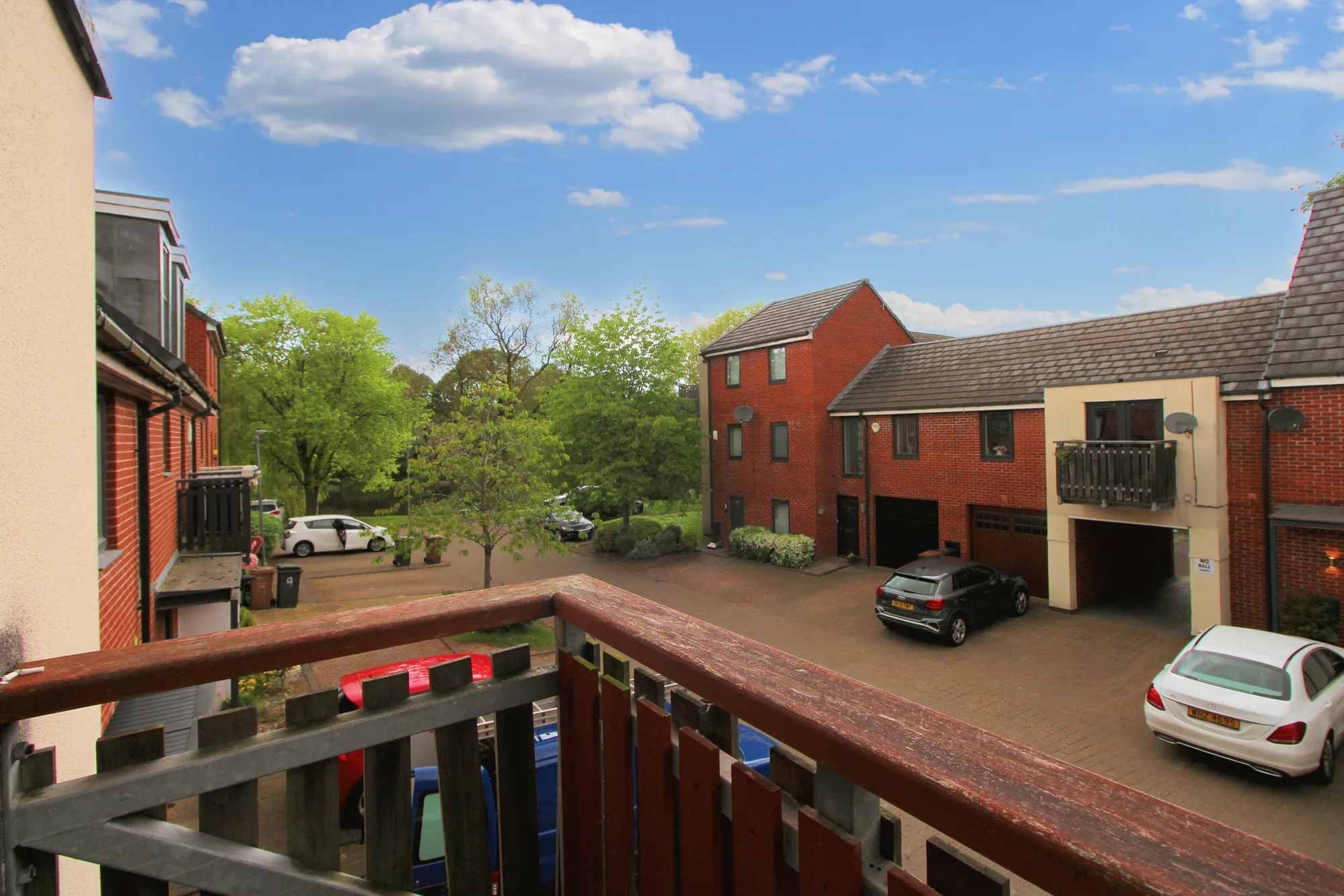 2 bed apartment to rent in Queensmere Drive, Manchester 2