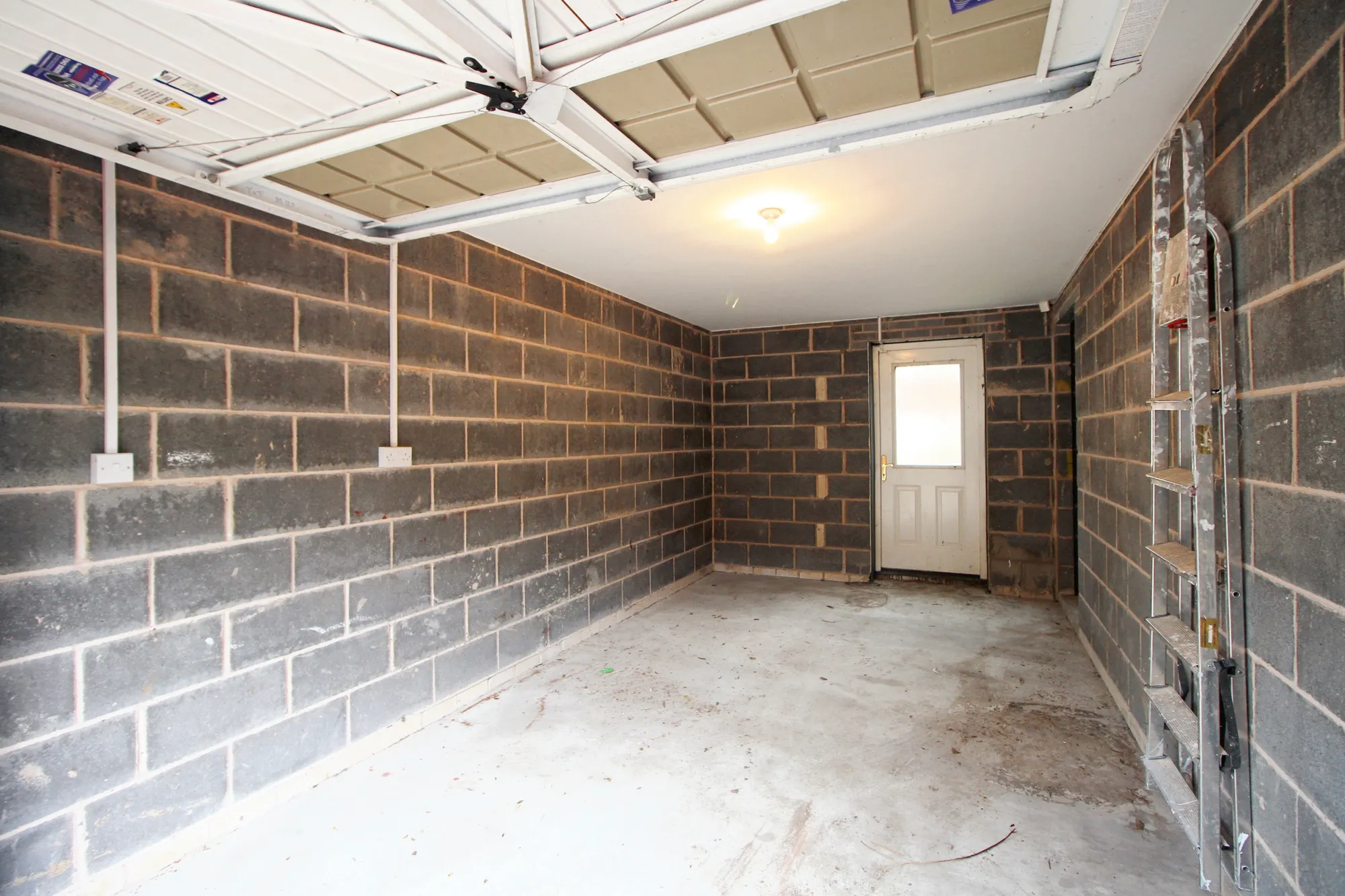 2 bed apartment to rent in Queensmere Drive, Manchester  - Property Image 18