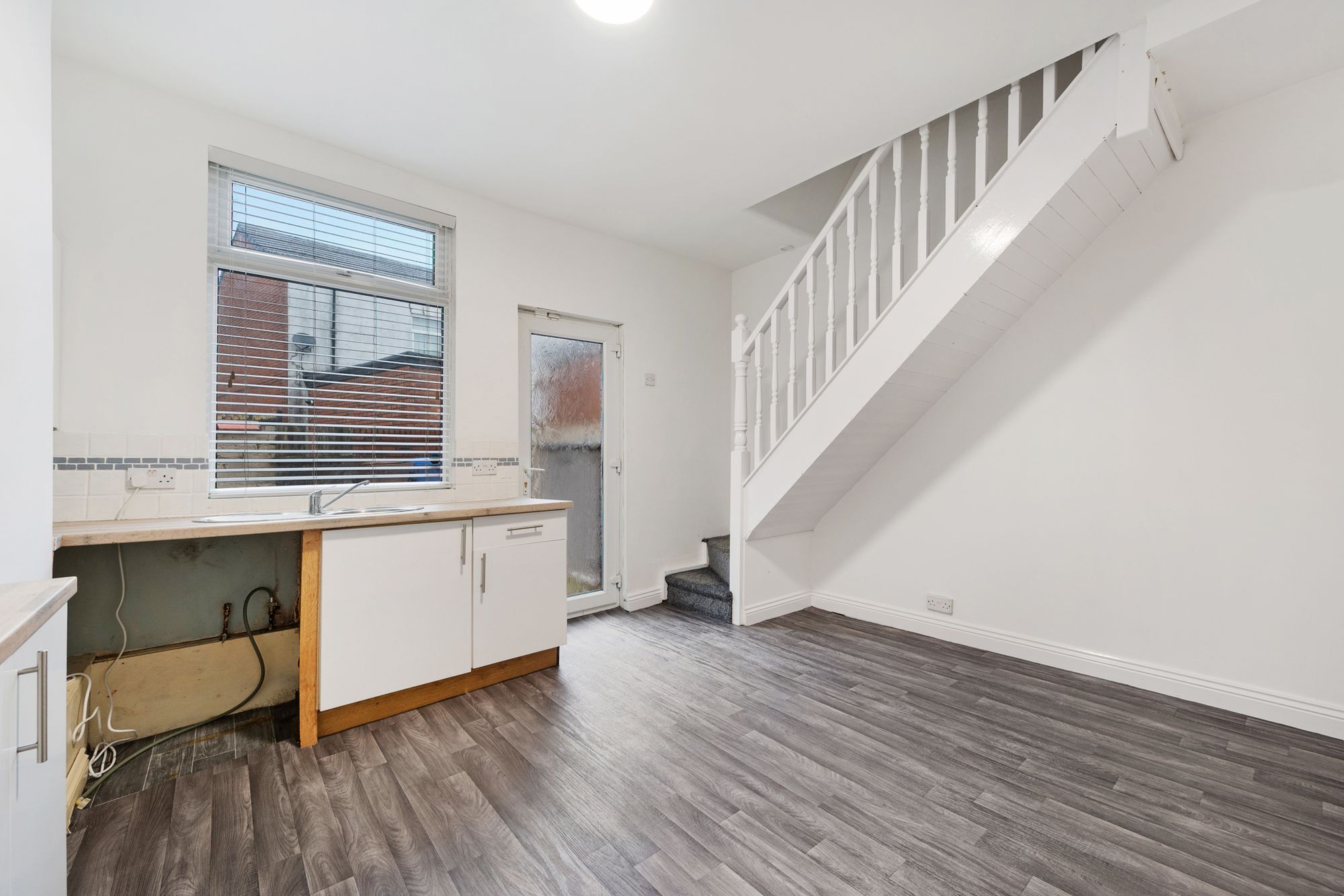 2 bed terraced house to rent in Beech Street, Manchester 6