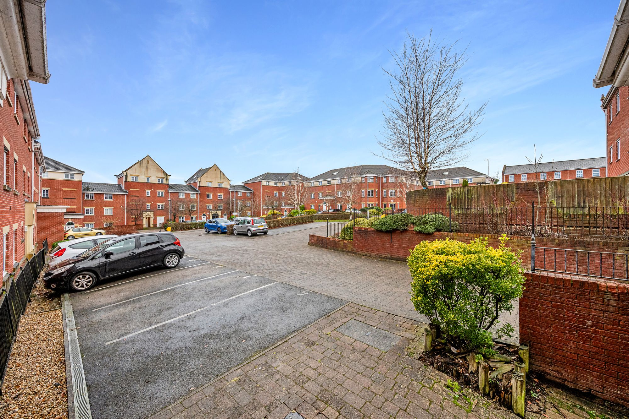 2 bed apartment to rent in Derby Court, Bury 18