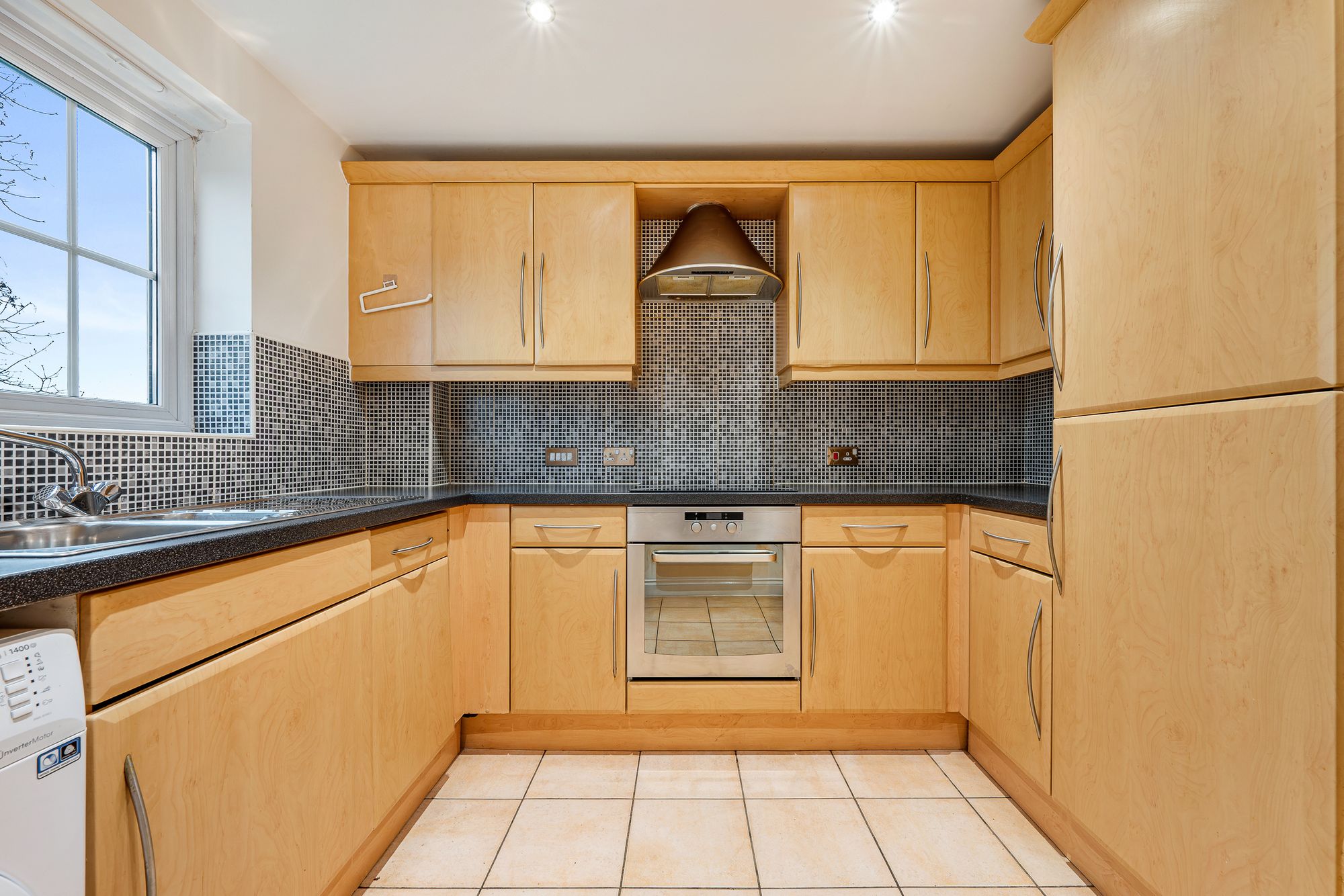 2 bed apartment to rent in Derby Court, Bury  - Property Image 8
