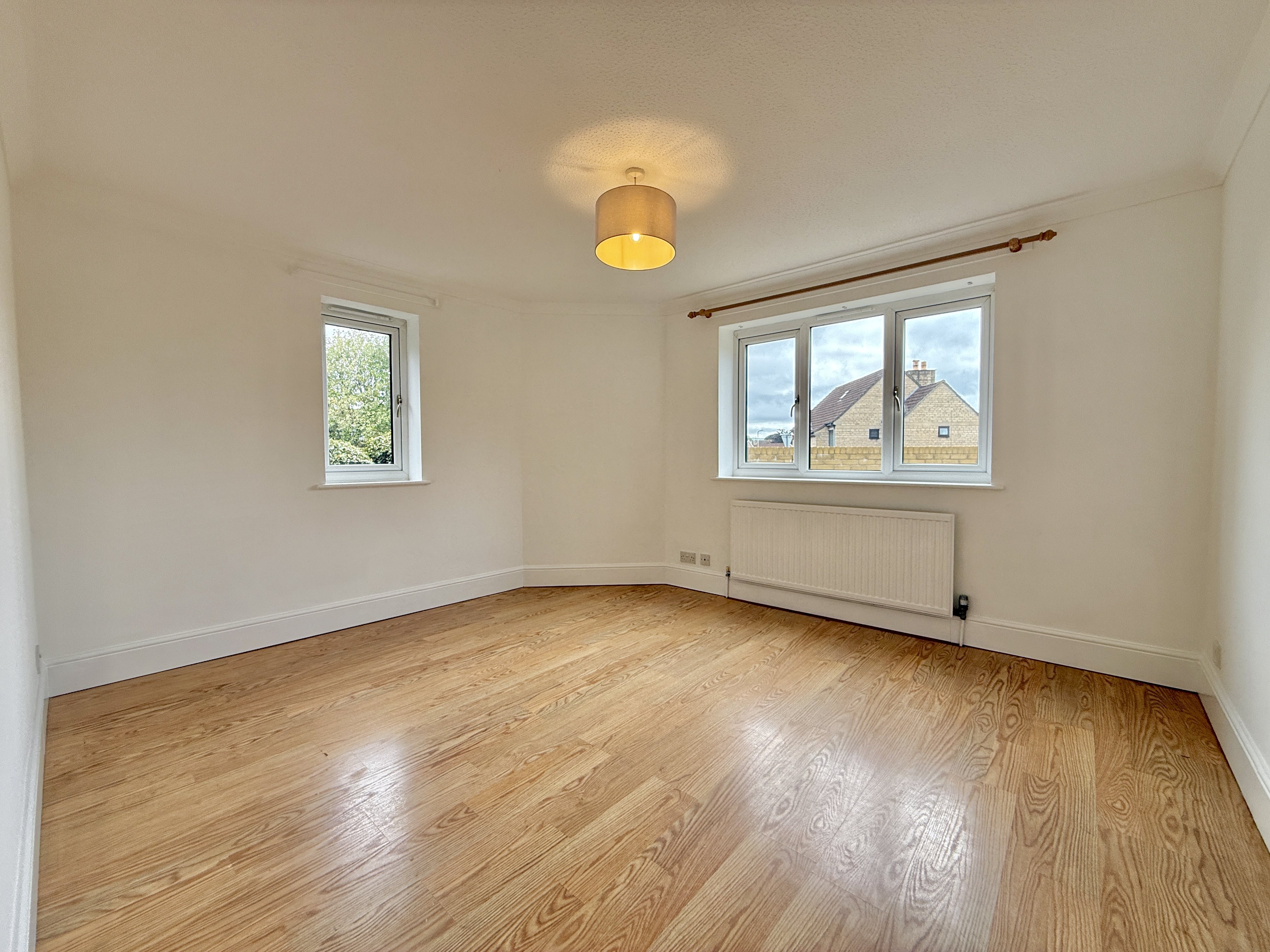 2 bed flat to rent in Woodhill Views, Nailsea, BS48 2
