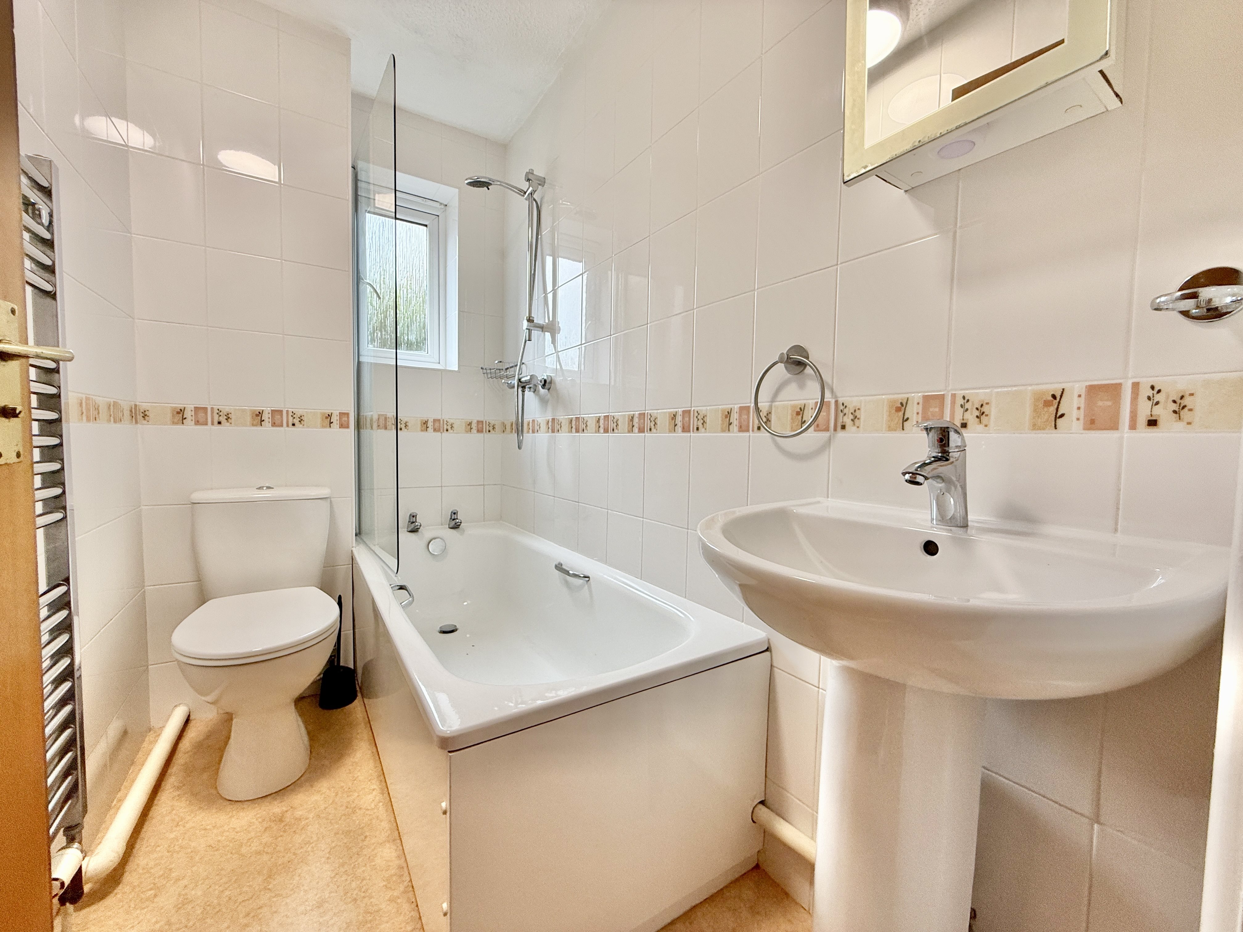 2 bed flat to rent in Woodhill Views, Nailsea, BS48 5