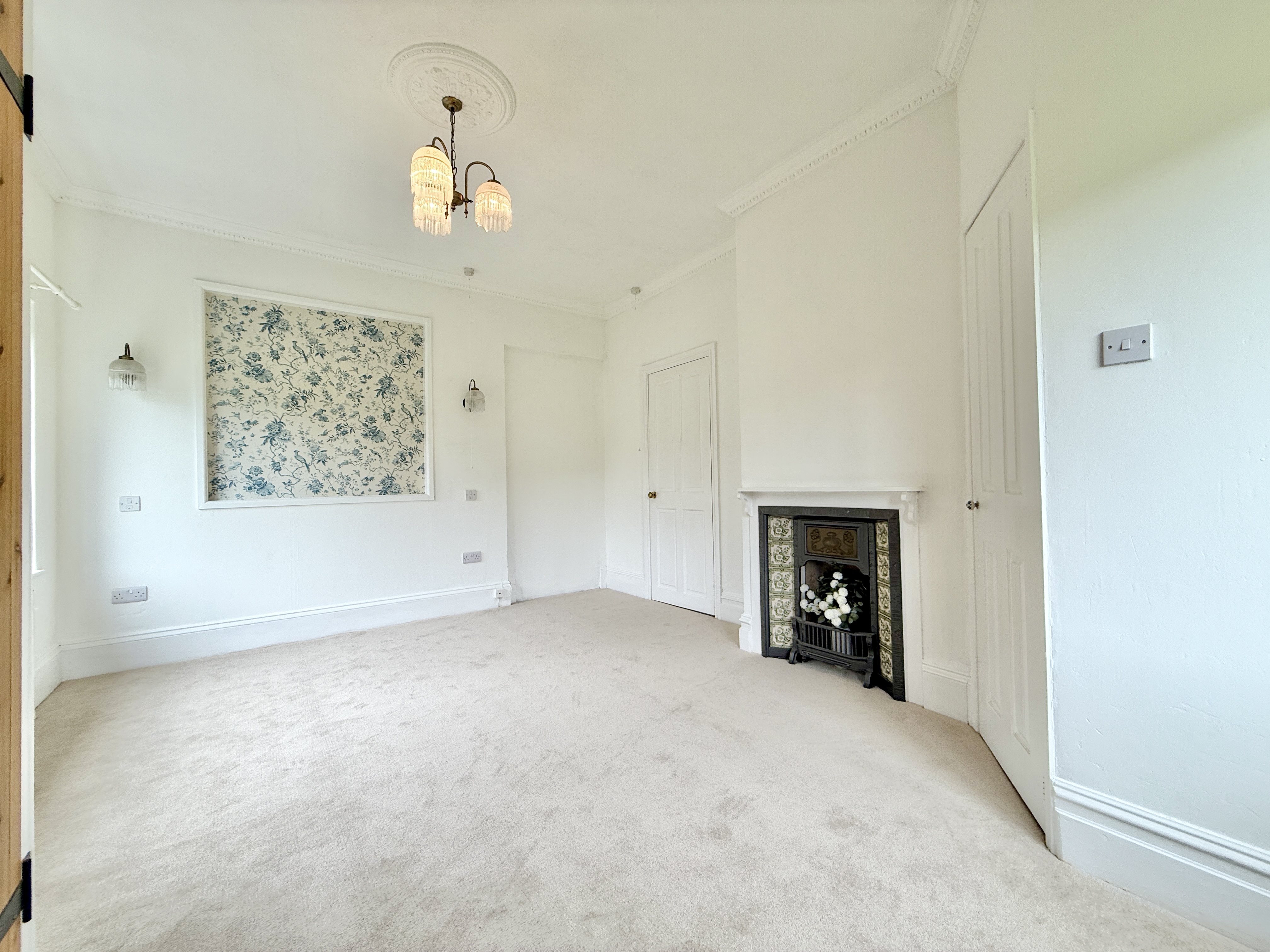 4 bed house to rent in Church Lane, Hutton, BS24 23