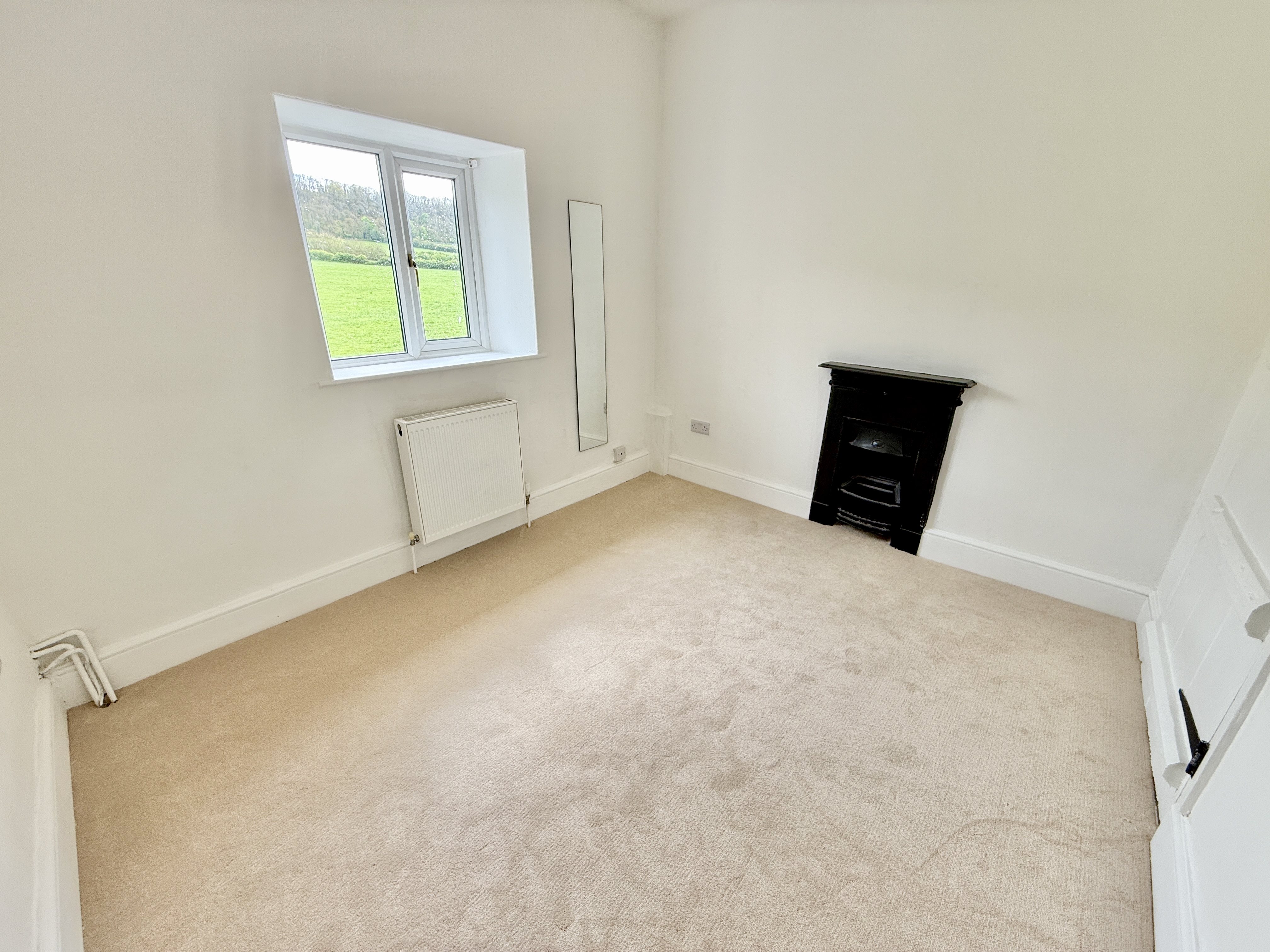 4 bed house to rent in Church Lane, Hutton, BS24 27