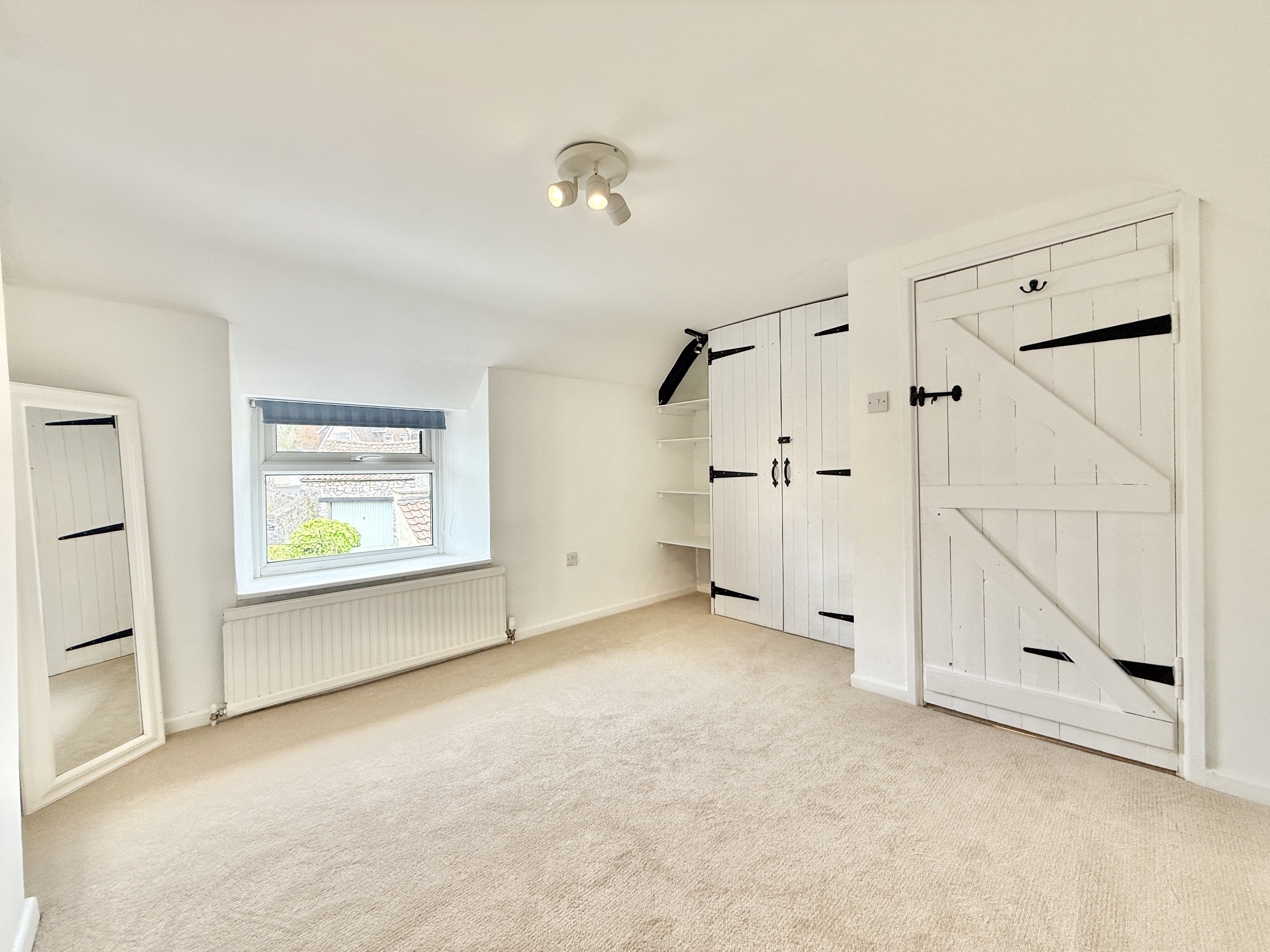 4 bed house to rent in Church Lane, Hutton, BS24 33