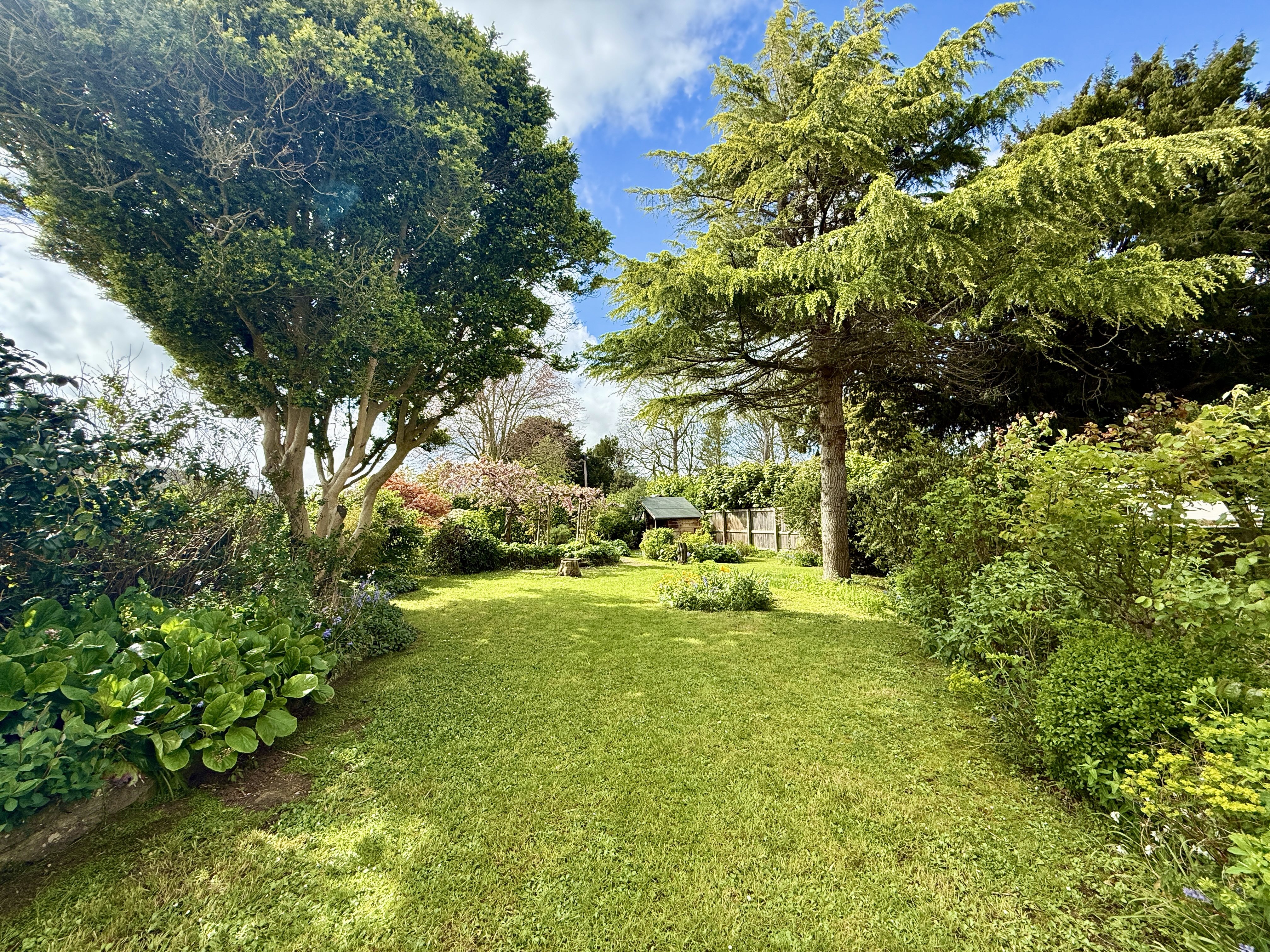 4 bed house to rent in Church Lane, Hutton, BS24 36