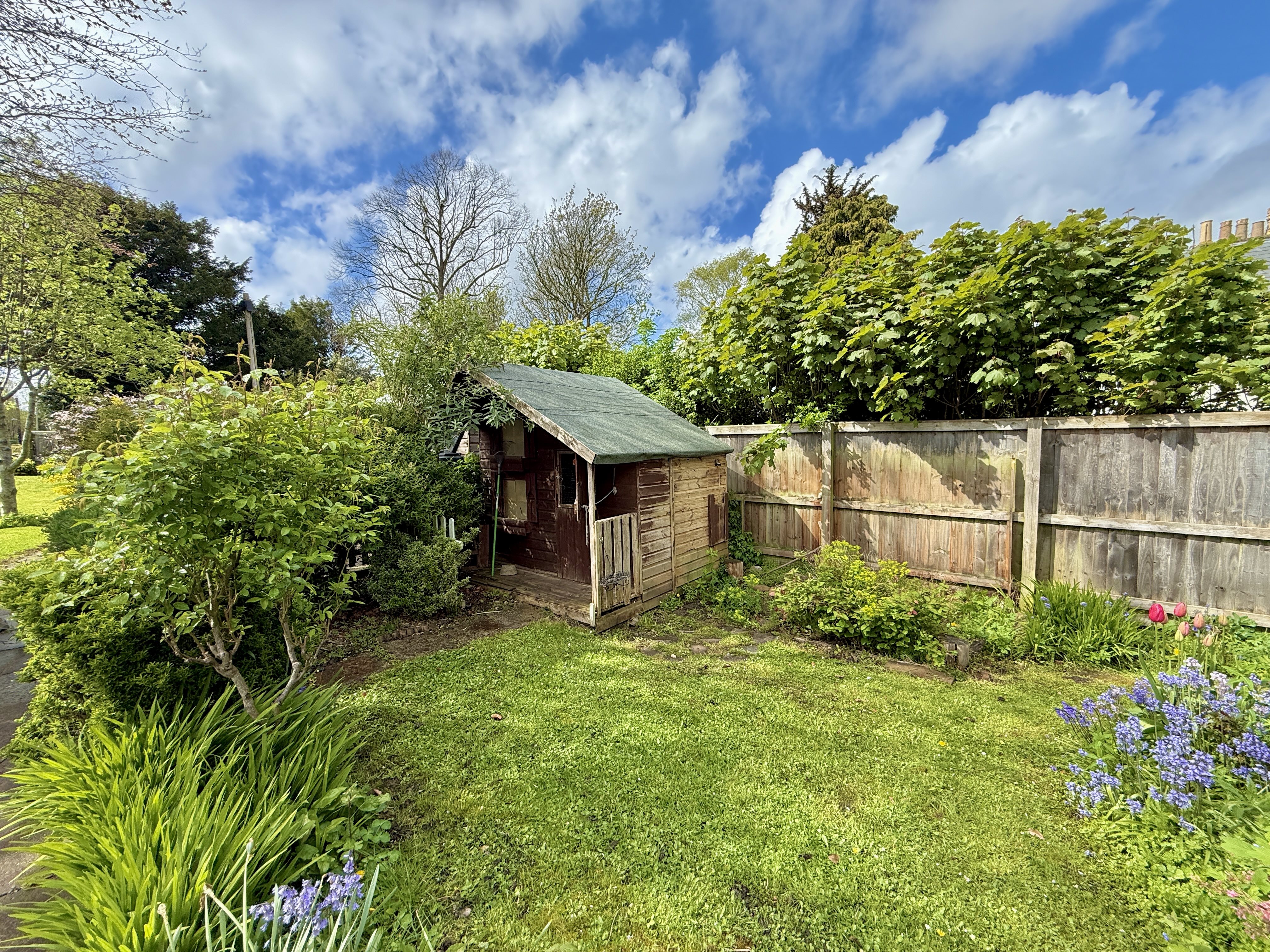 4 bed house to rent in Church Lane, Hutton, BS24 41