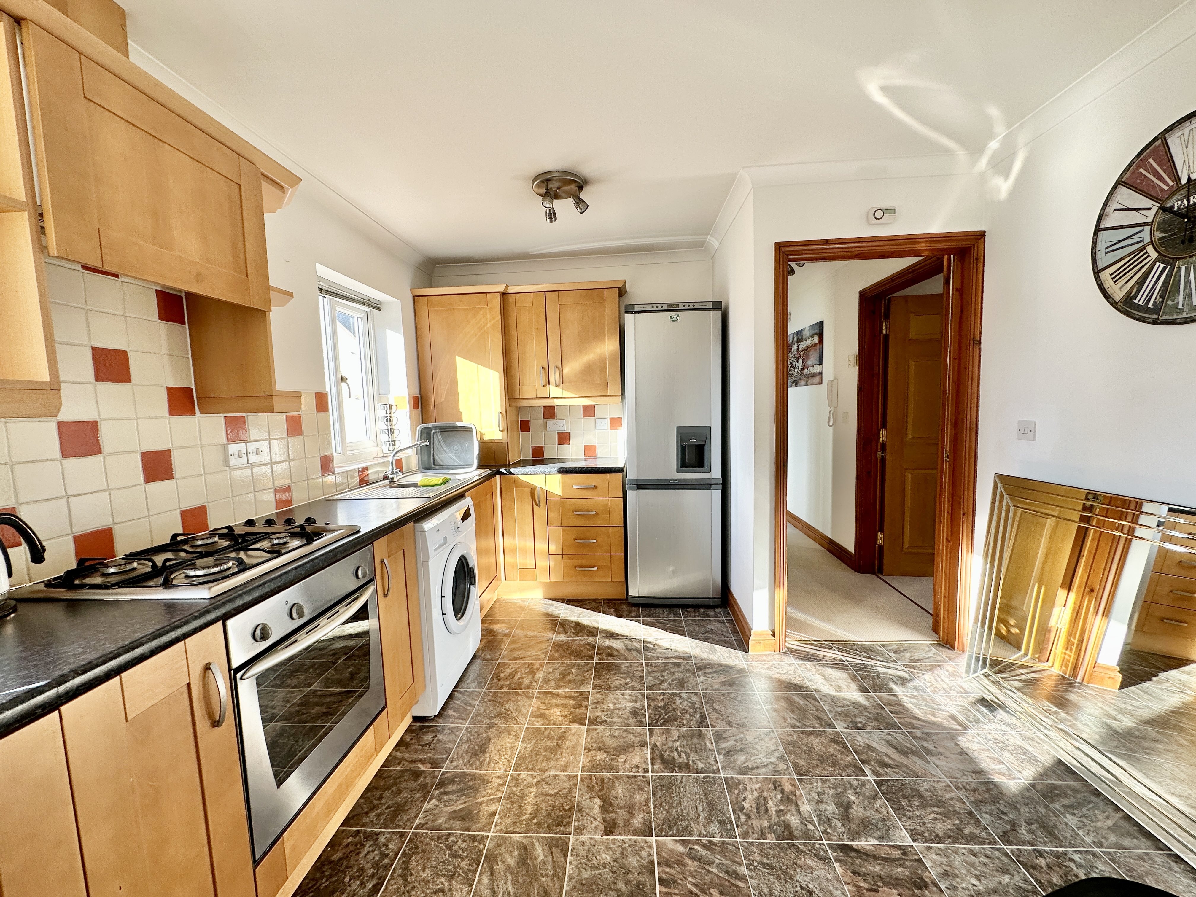 2 bed flat to rent in St Georges, Weston-super-Mare, BS22 5