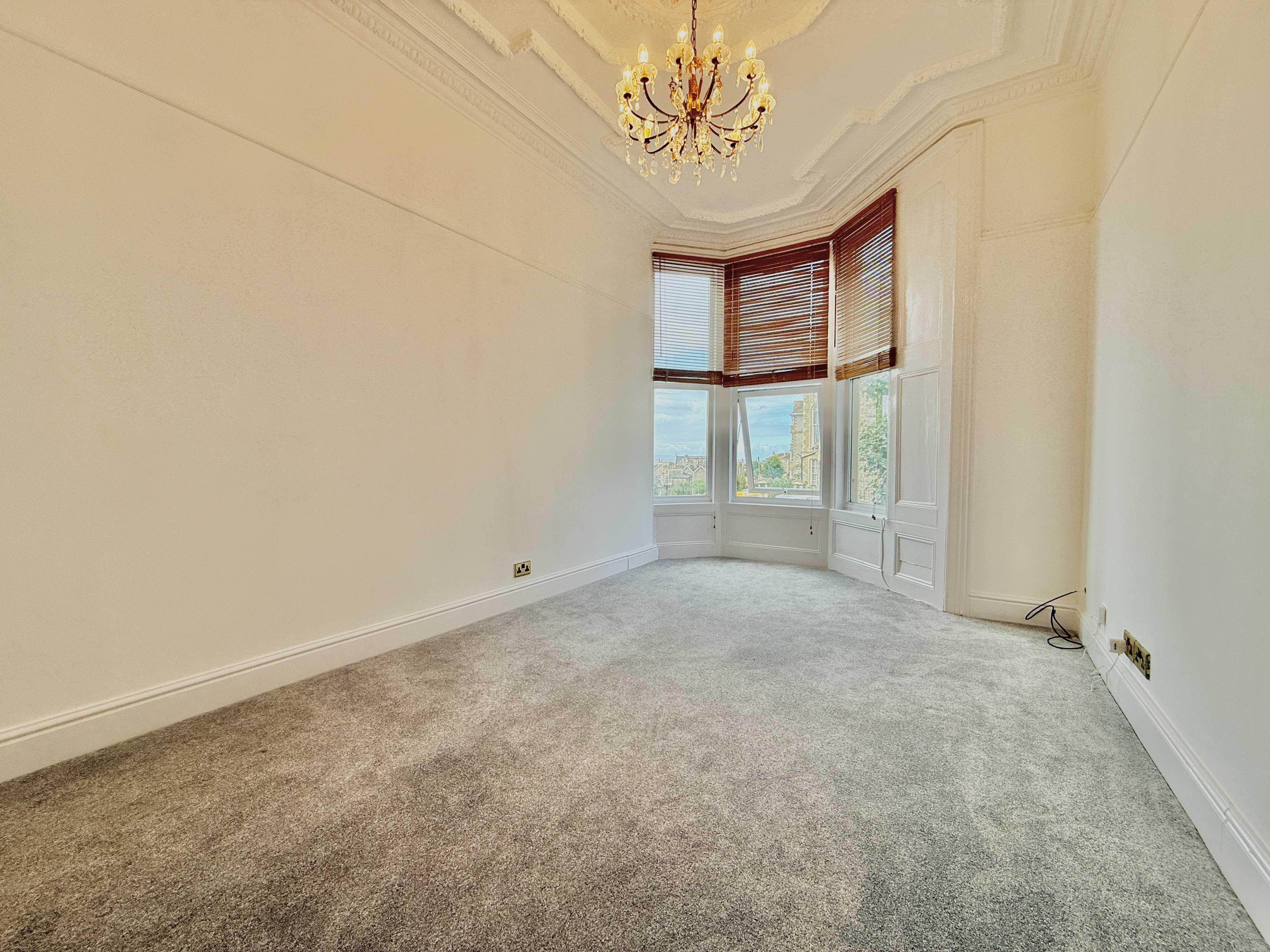 2 bed apartment to rent in Highbury Road, Weston-Super-Mare, BS23 2