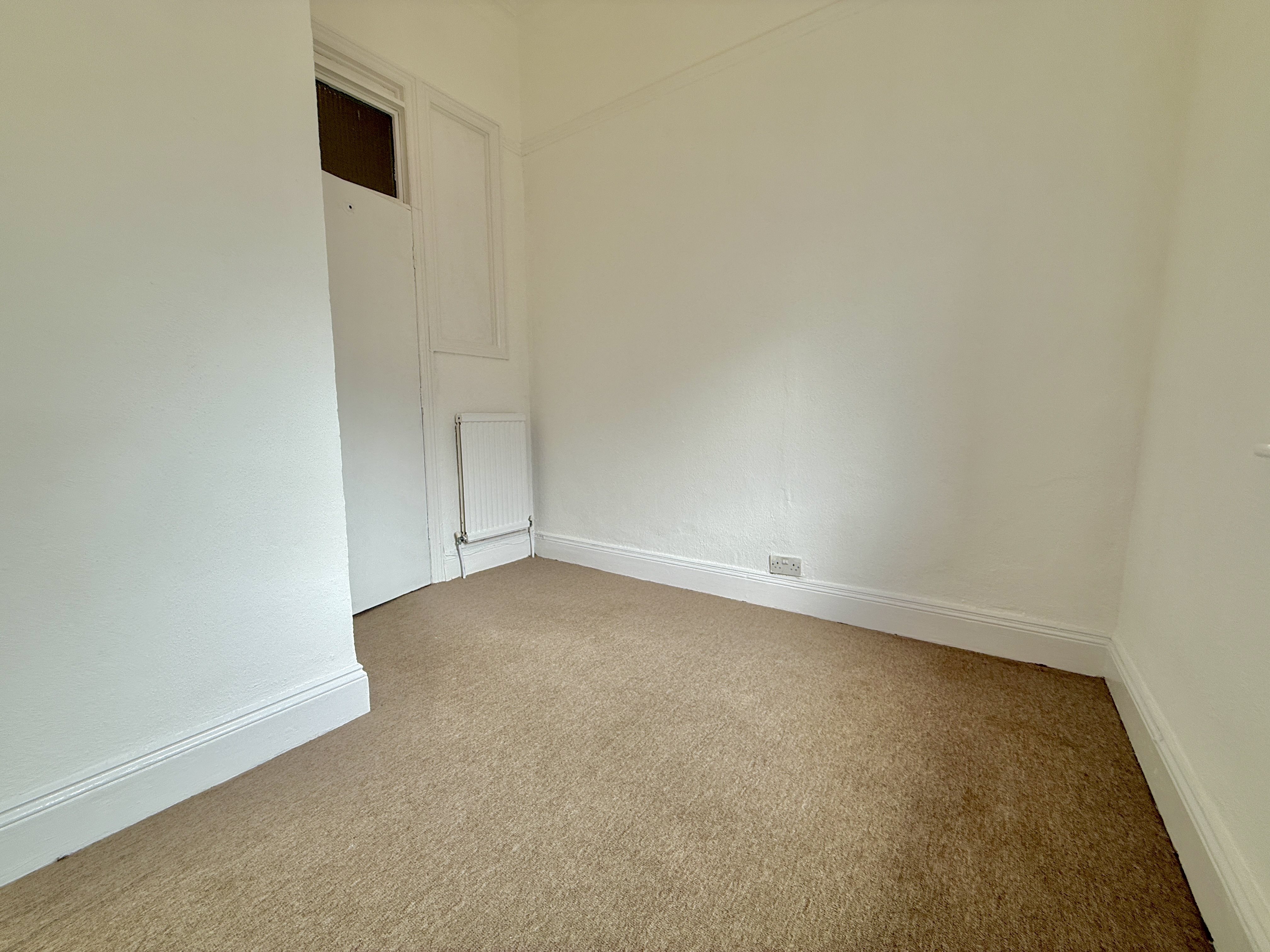 2 bed apartment to rent in Highbury Road, Weston-Super-Mare, BS23 8