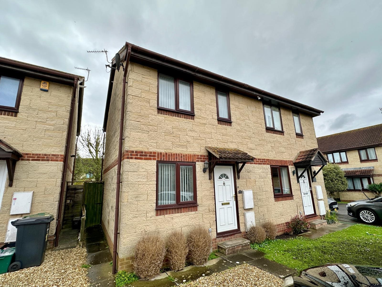 2 bed semi-detached house to rent in Avalon Close, Yatton, BS49  - Property Image 1