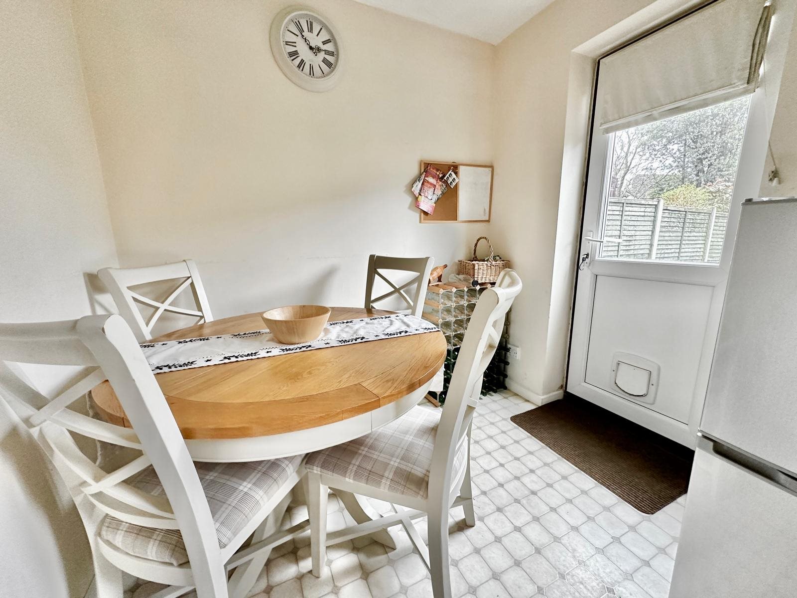 2 bed semi-detached house to rent in Avalon Close, Yatton, BS49  - Property Image 6