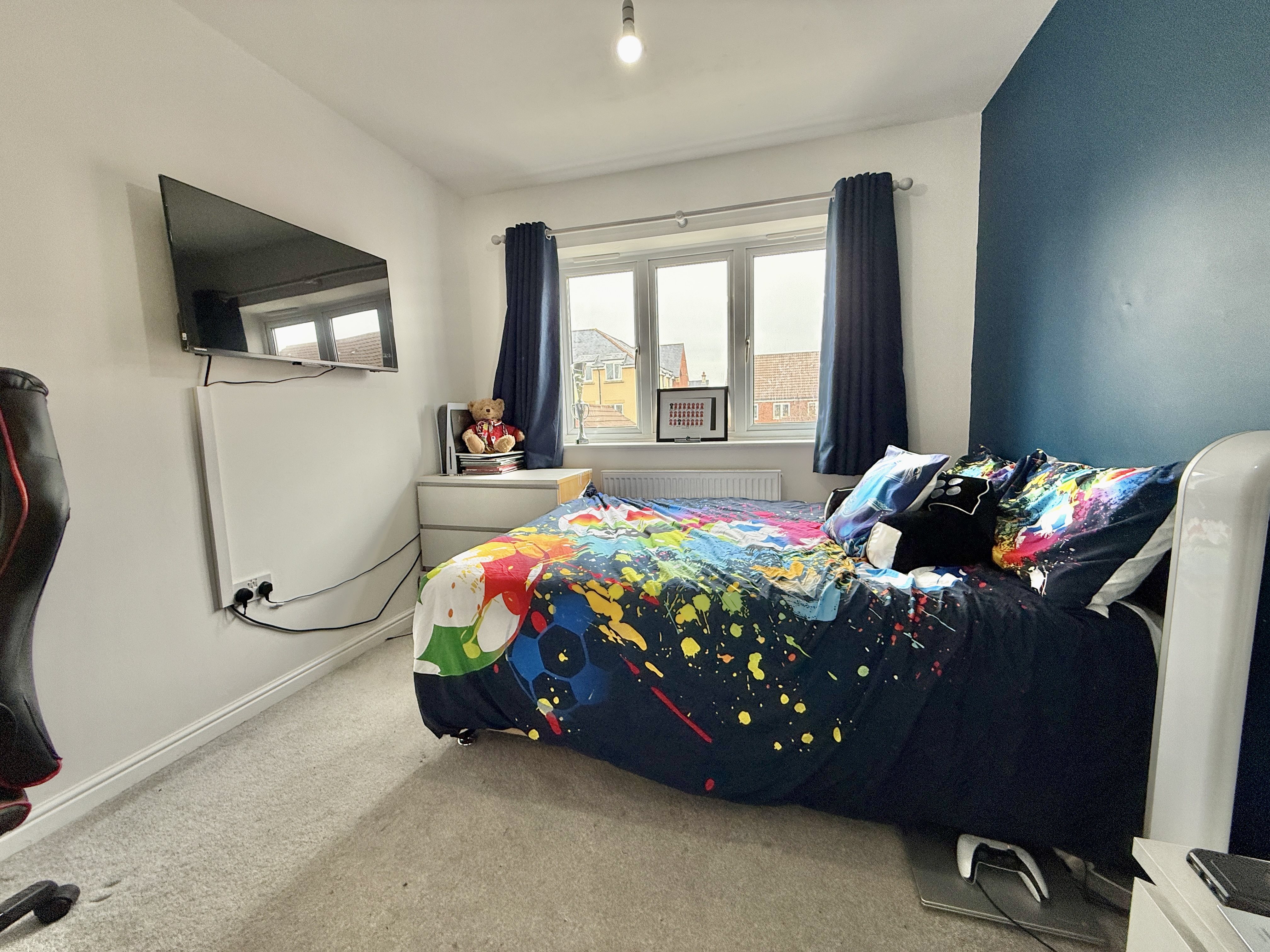 3 bed terraced house to rent in Stroud Way, Weston Village, BS24  - Property Image 9