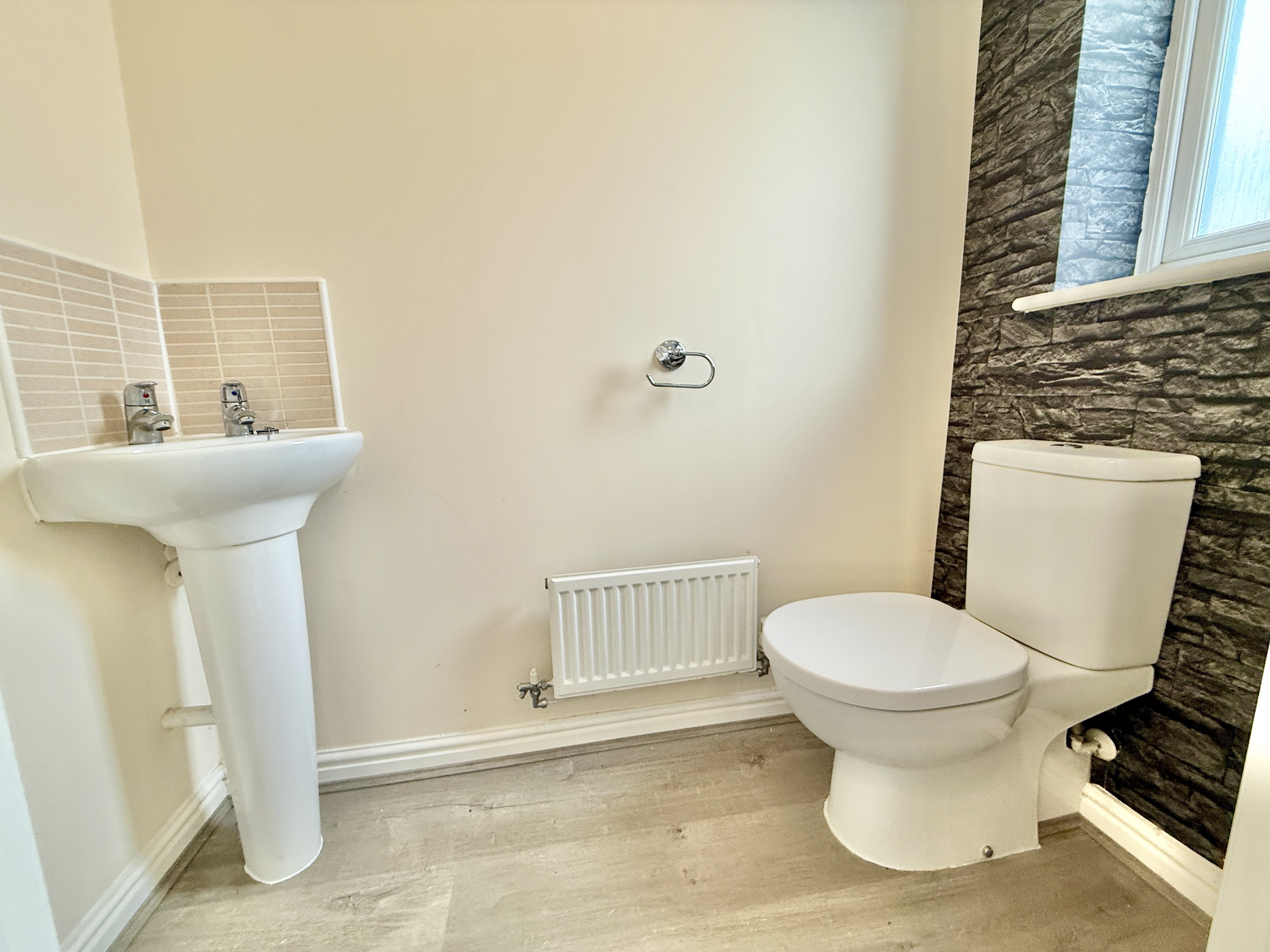 3 bed semi-detached house to rent in Nimbus Road, Haywood Village, BS24 2