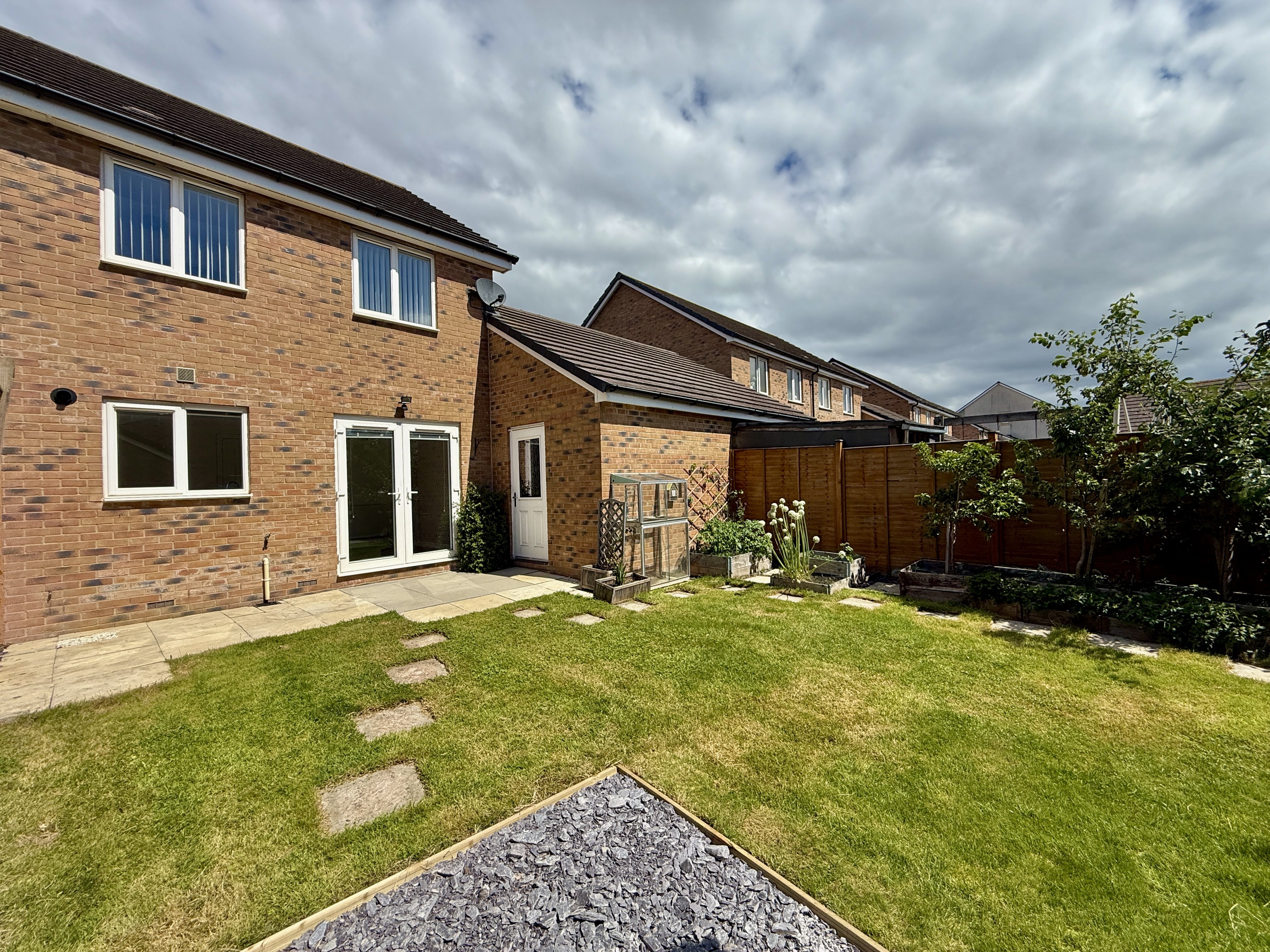 3 bed semi-detached house to rent in Nimbus Road, Haywood Village, BS24  - Property Image 13