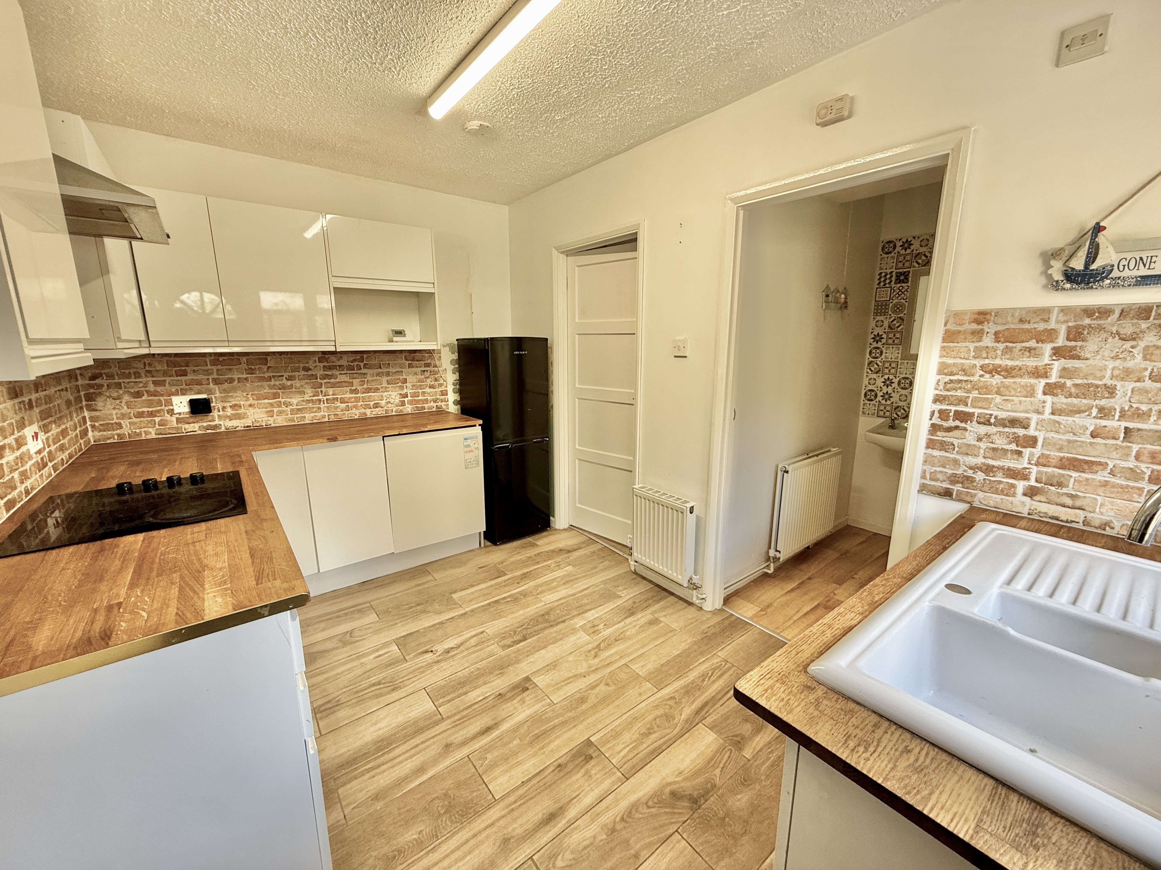 2 bed house to rent in Woodlands Road, Clevedon, BS21 7