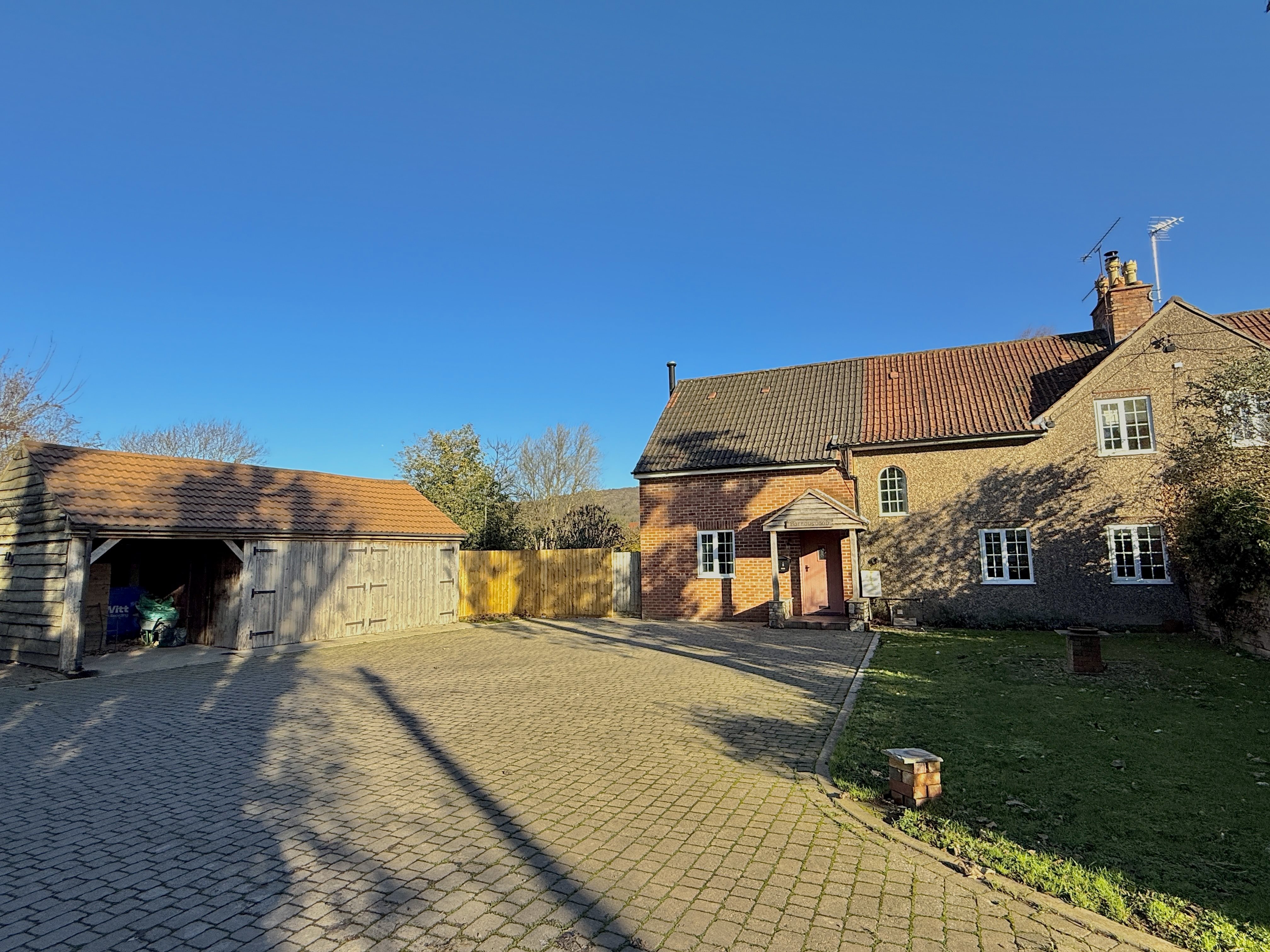 4 bed house to rent in Sharpham Road, Cheddar, BS27  - Property Image 2