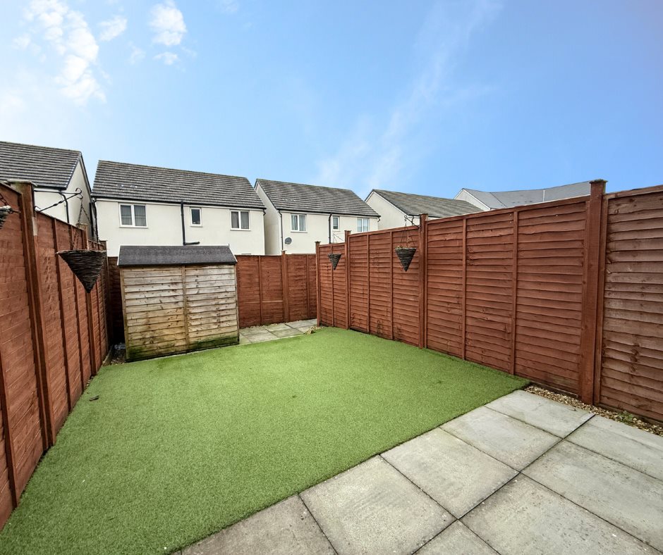 3 bed house to rent in Leonides Avenue, Haywood Village, BS24 6