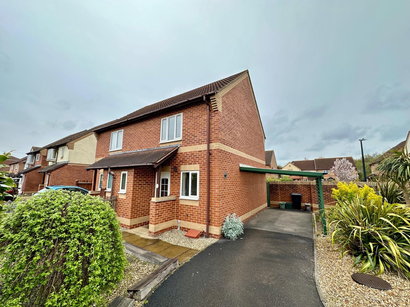 2 bed semi-detached house to rent in Weston-Super-Mare, North Somerset, BS22