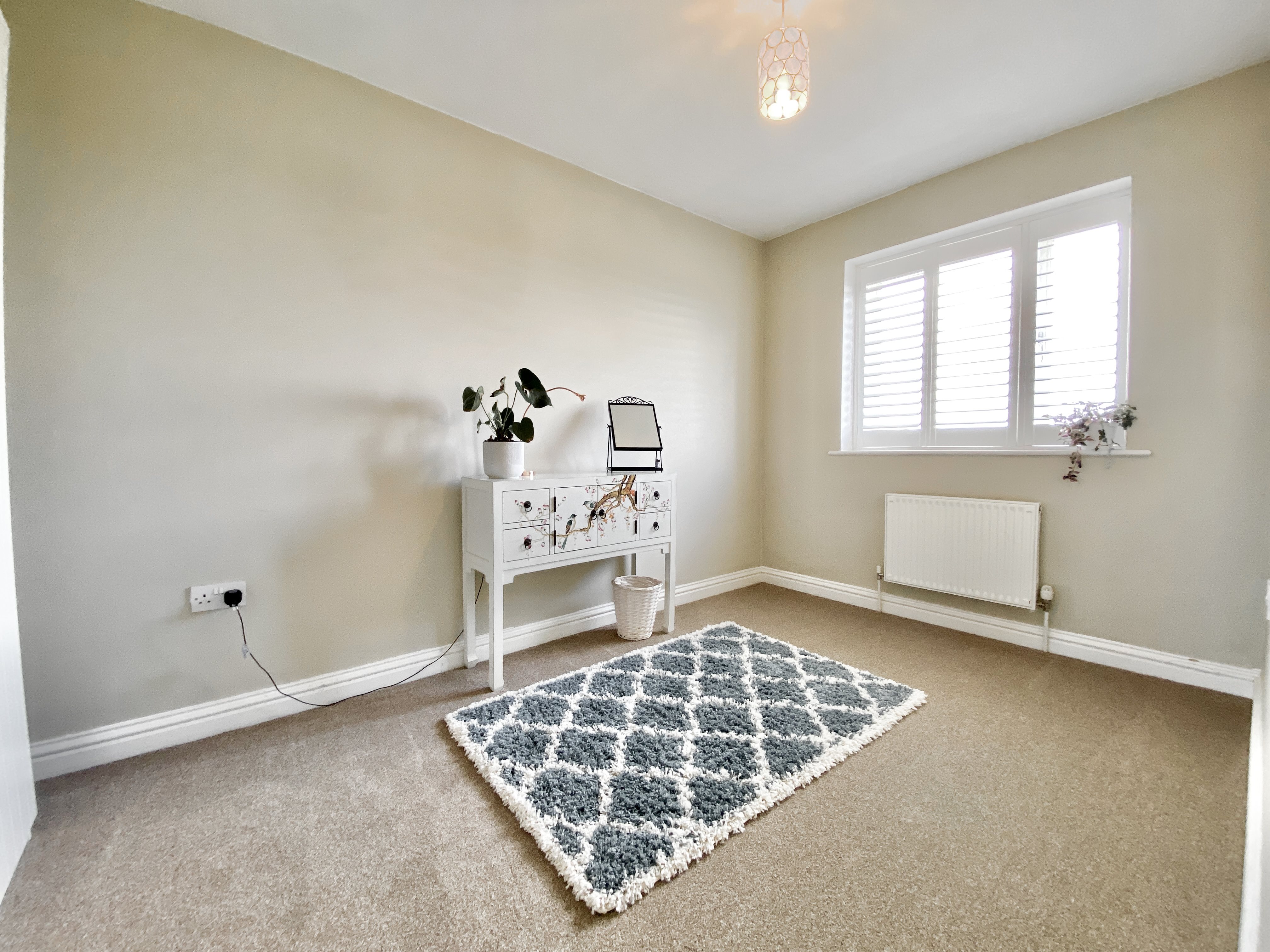 4 bed town house to rent in Withymead, Claverham , BS49 7