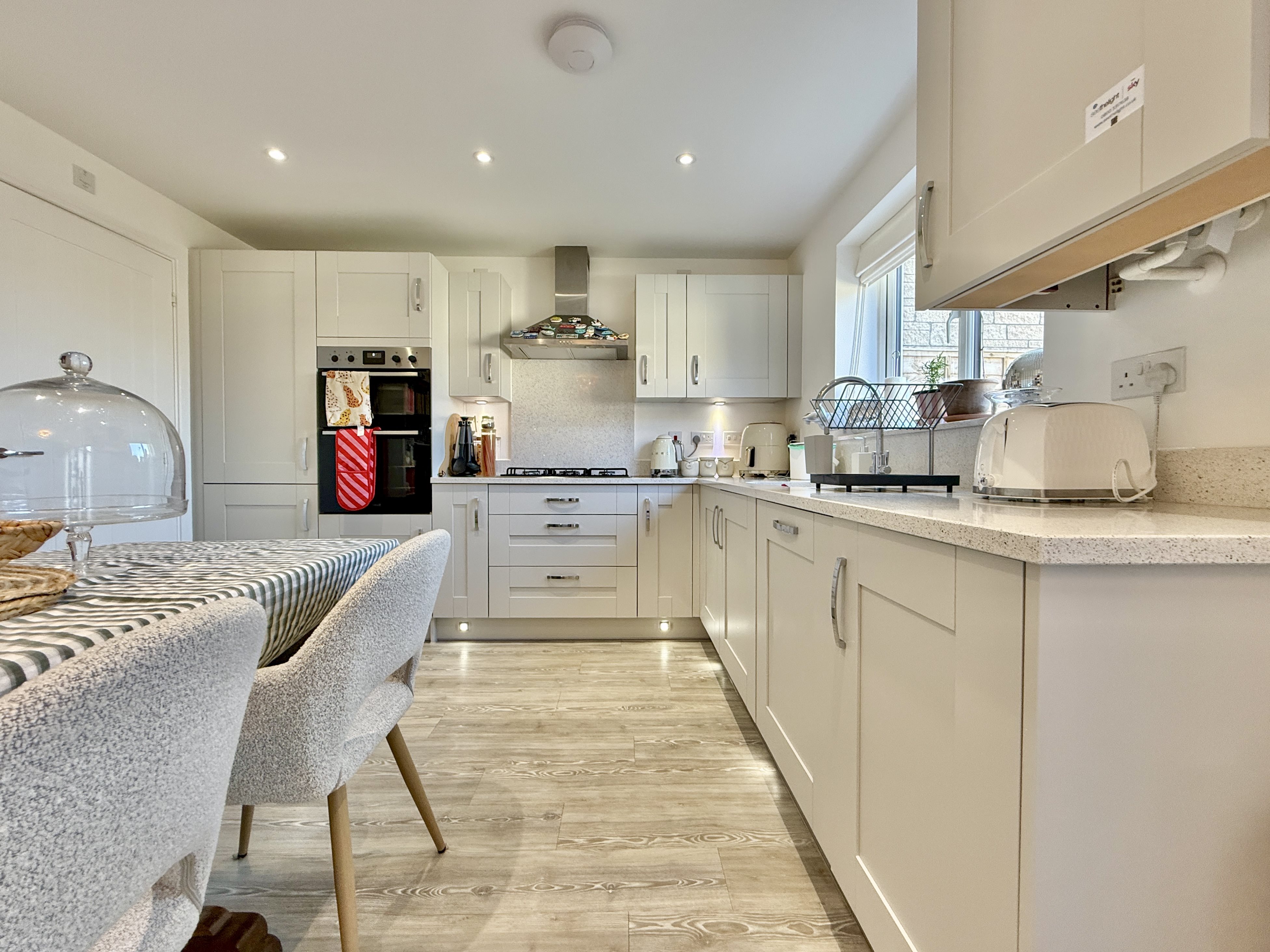 4 bed house to rent in Dyer Street, Banwell, BS29 7