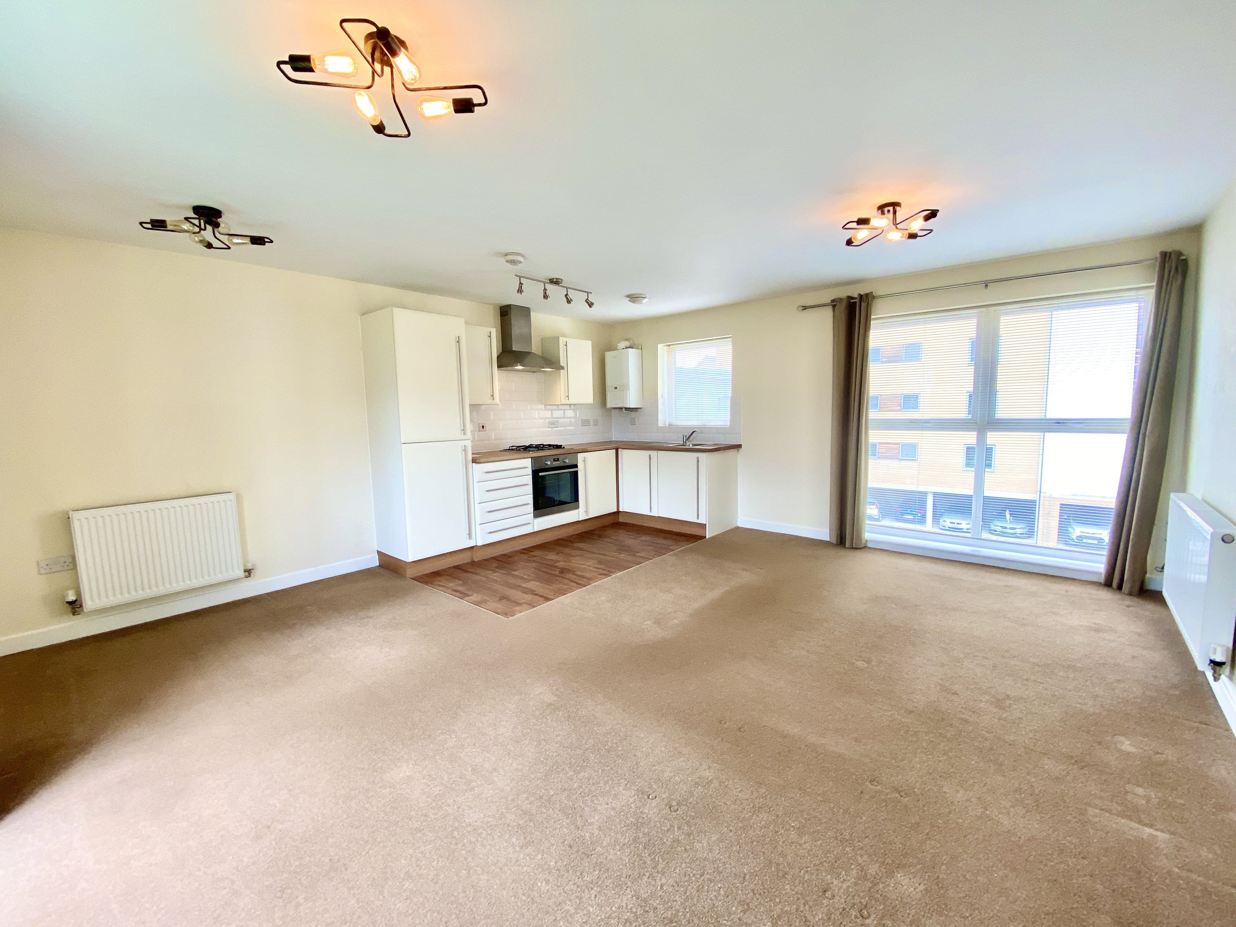 2 bed flat to rent in Mizzen Court, Portishead, BS20 1