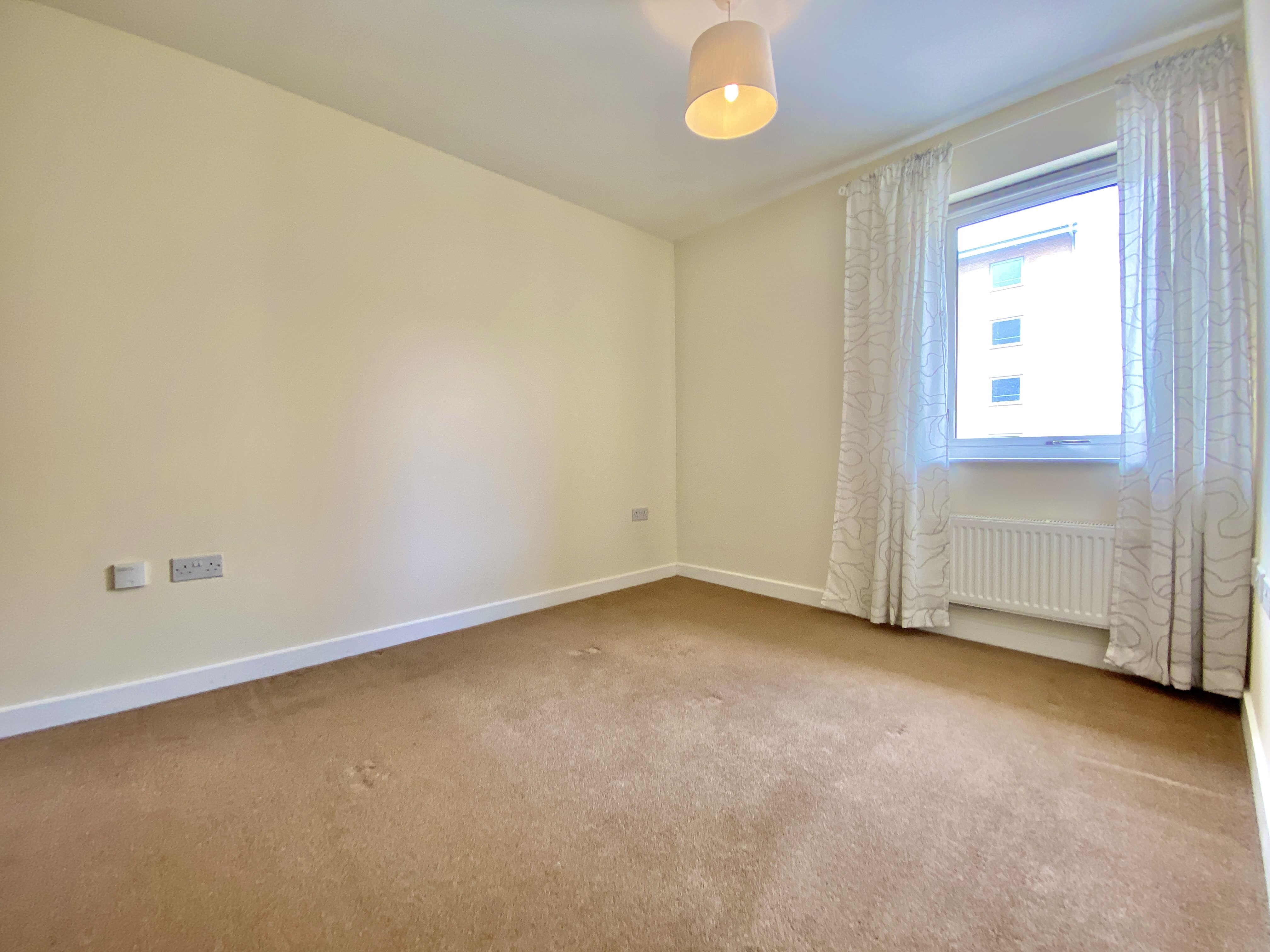 2 bed flat to rent in Mizzen Court, Portishead, BS20 7