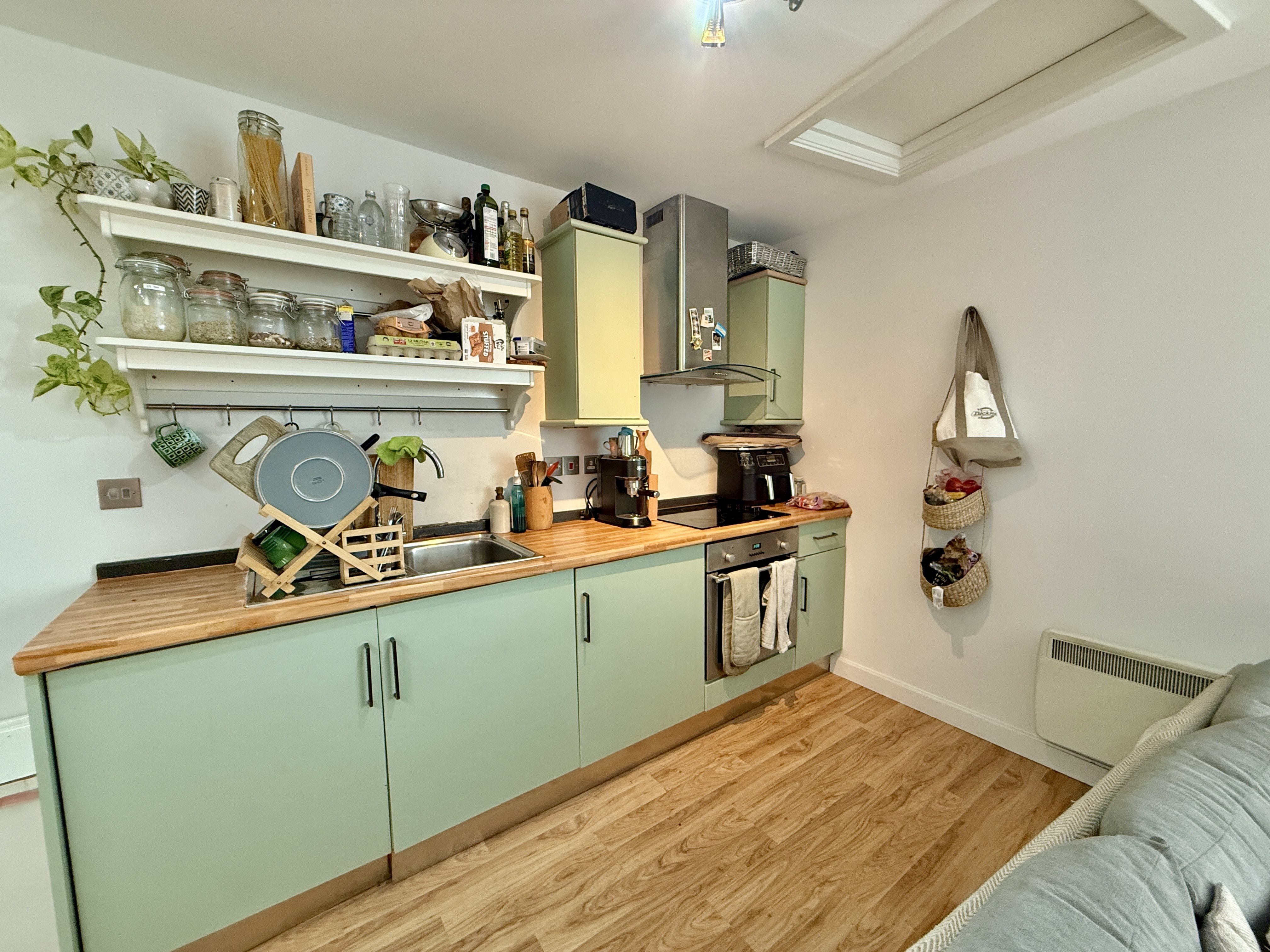 1 bed maisonette to rent in Cotham Road South, Cotham , BS6 7
