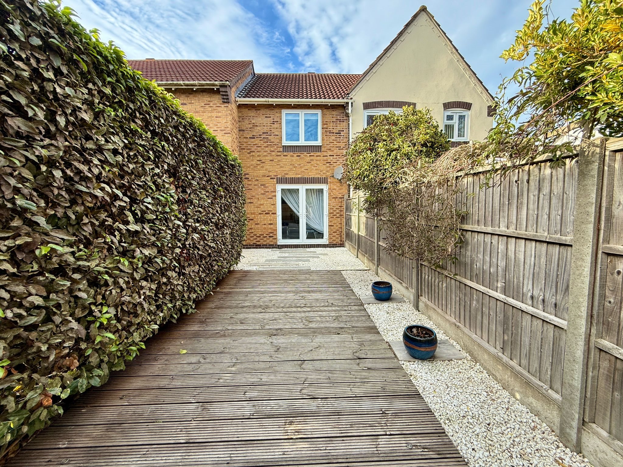 2 bed terraced house to rent in Yarbury Way, Weston-super-Mare, BS24 11