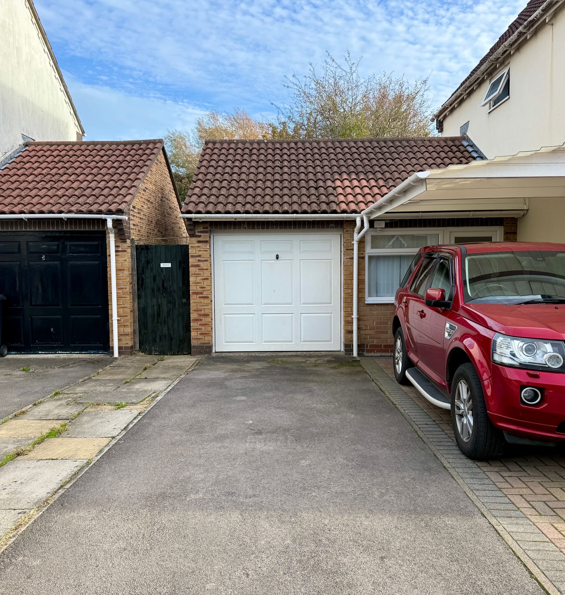 2 bed terraced house to rent in Yarbury Way, Weston-super-Mare, BS24 14